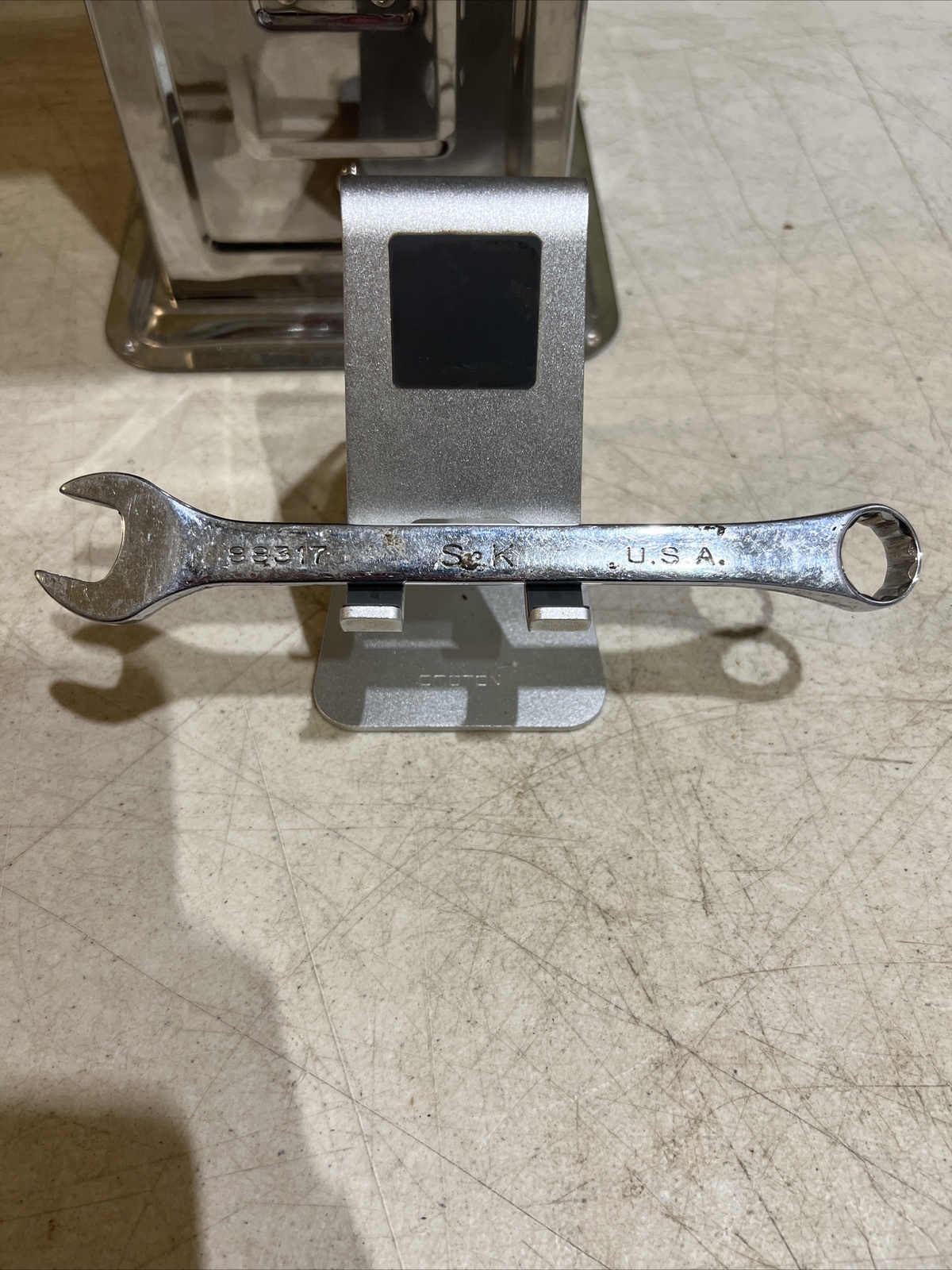 VINTAGE SK USA 17mm COMBINATION WRENCH 12pt 88317