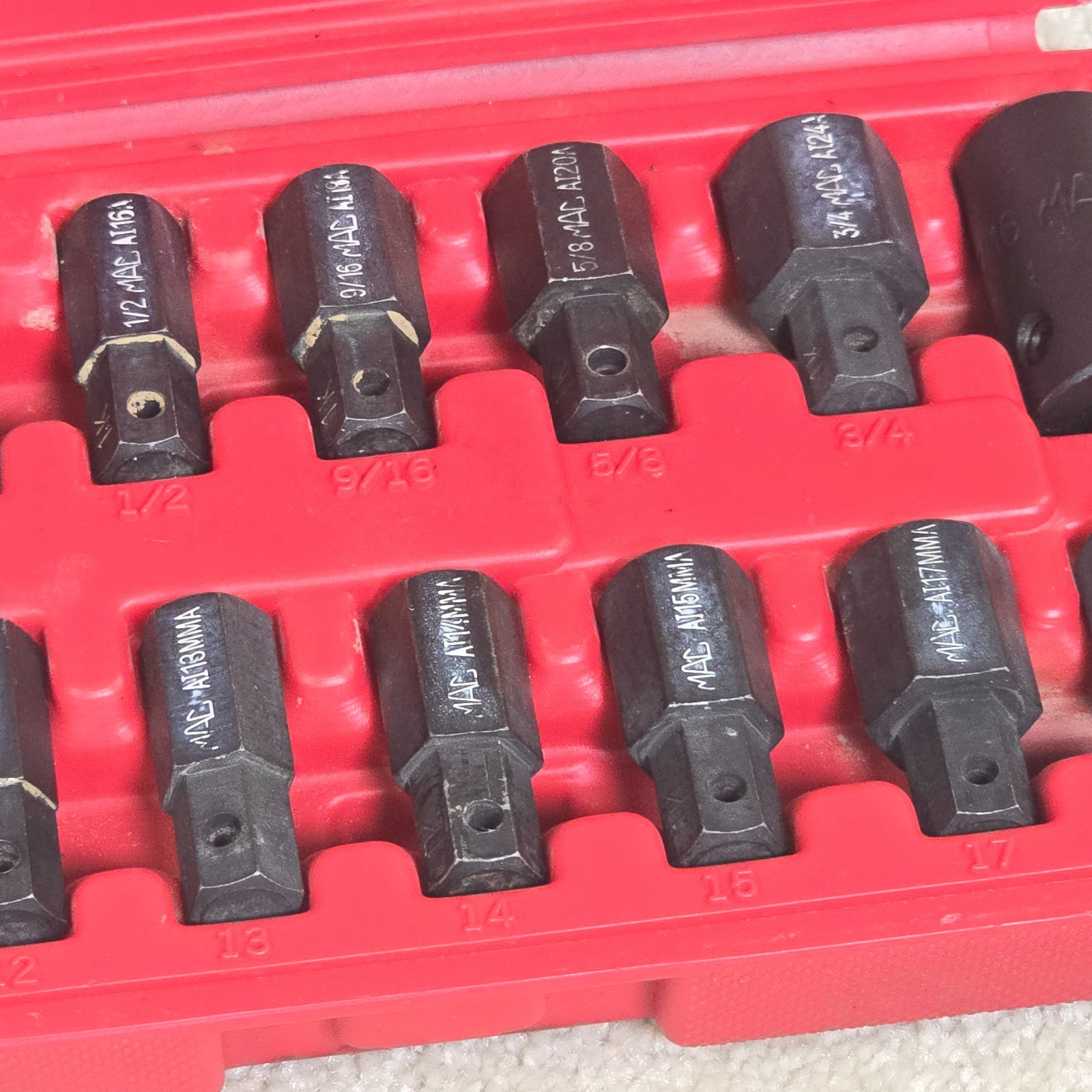 Mac Tools 16pc Hex Bit Driver Set Metric SAE SVA15B Case 8mm-19mm