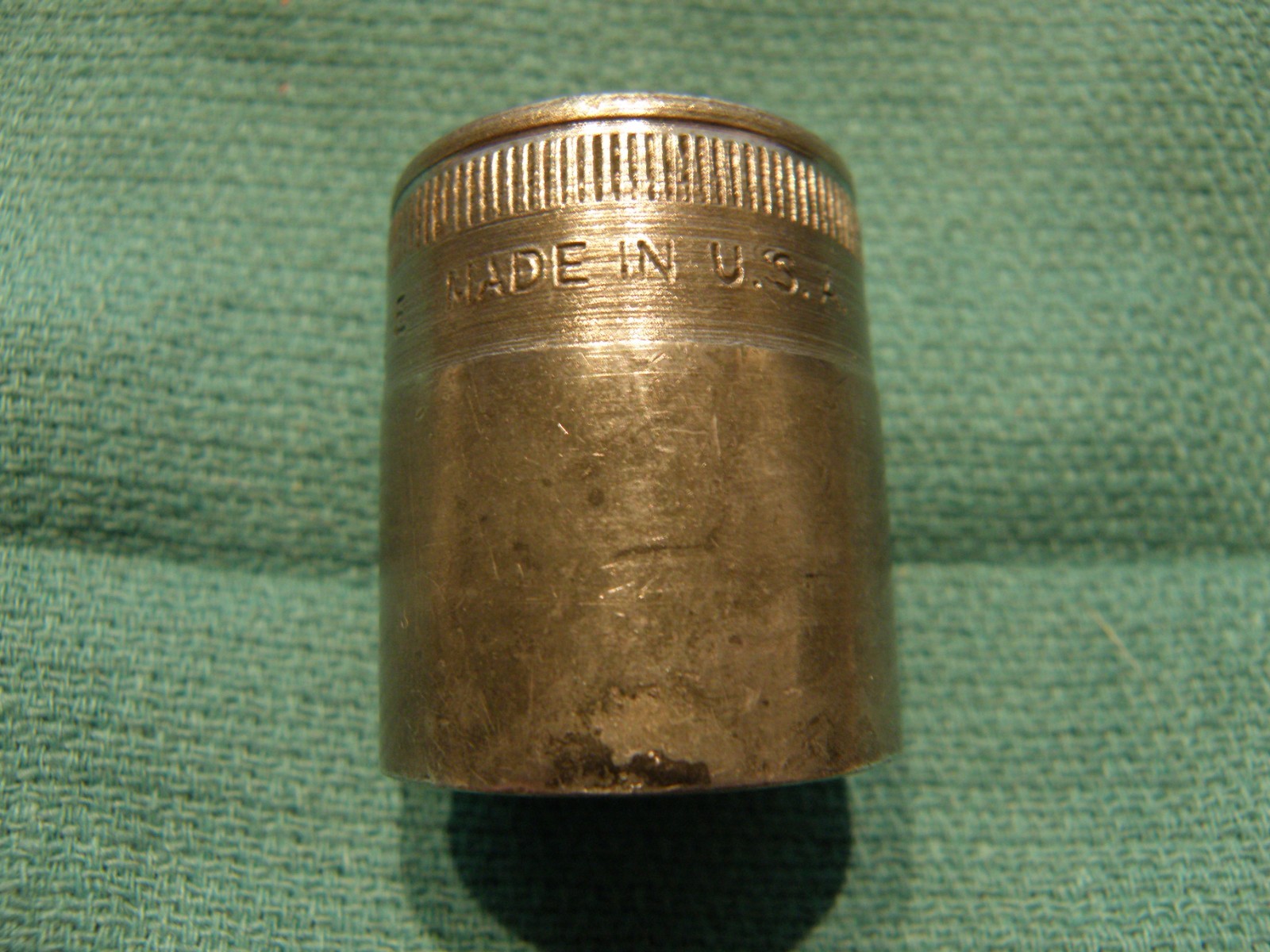 Snap-On 1/2″ Drive, 12 Point, 1″ Shallow Socket. SW320-1/2 Very Good Cond. USA.