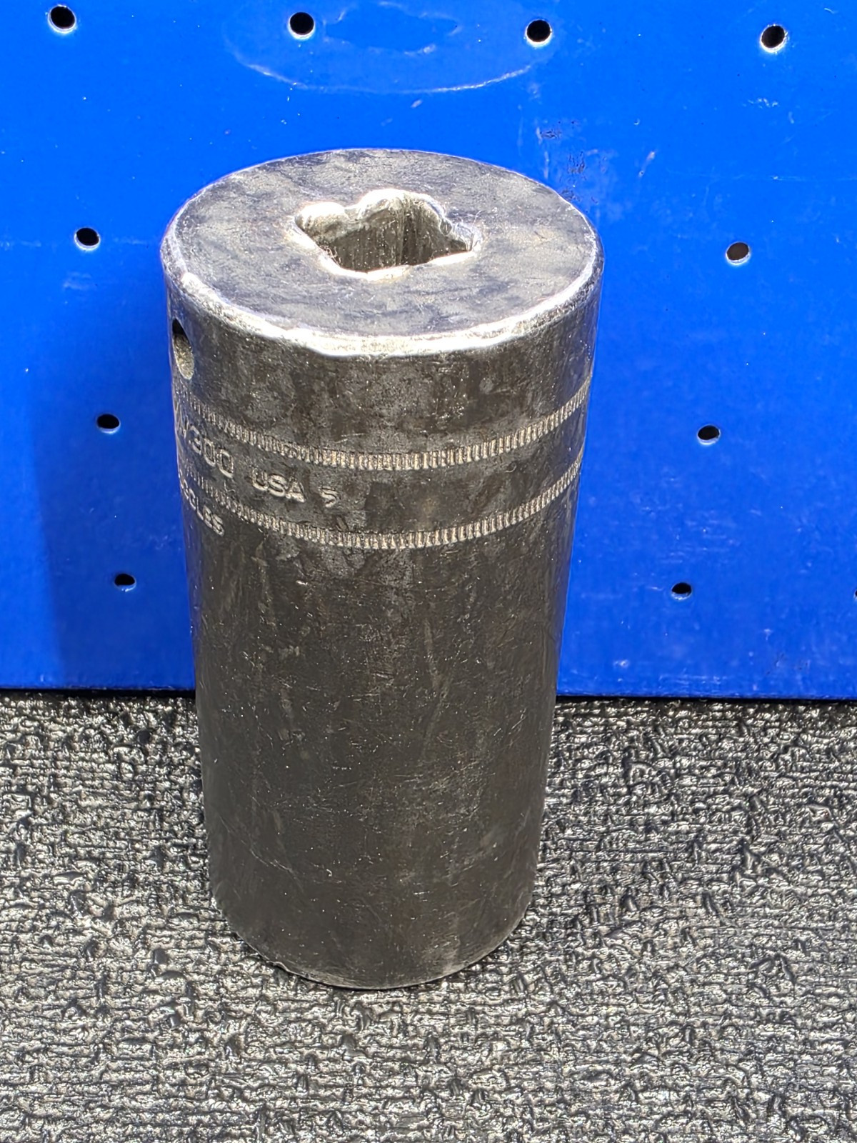Snap-on Tools SIMM300 30mm 1/2″ Drive Metric DEEP 6-Point Impact Socket