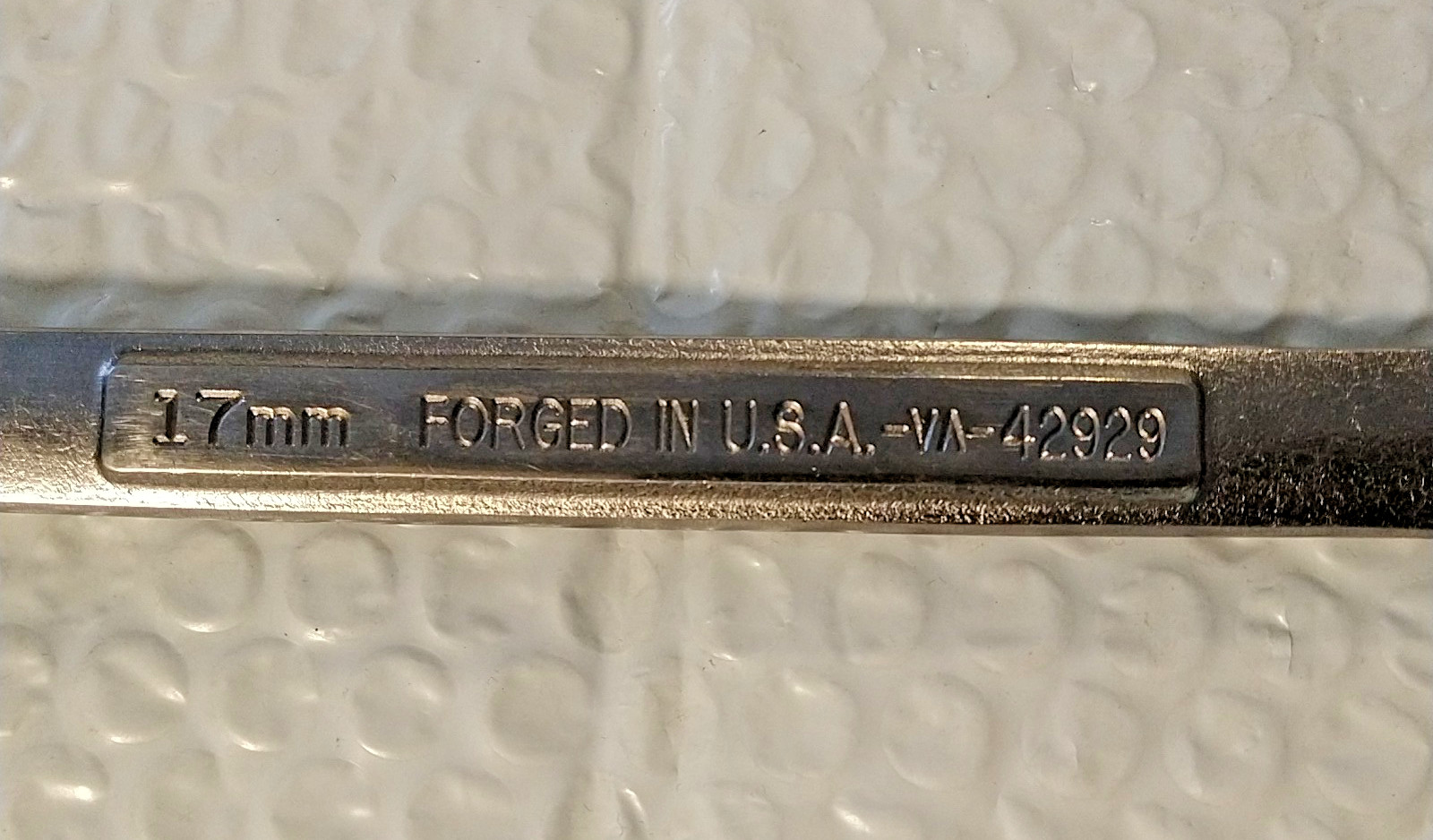 CRAFTSMAN TOOLS USA VV42929, 17MM. COMBINATION WRENCH, 8.2″ LONG, 12 POINT *NOS*