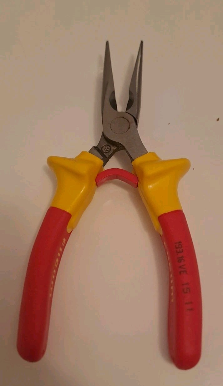Facom 193.16VE Long Half-Round Nose Pliers