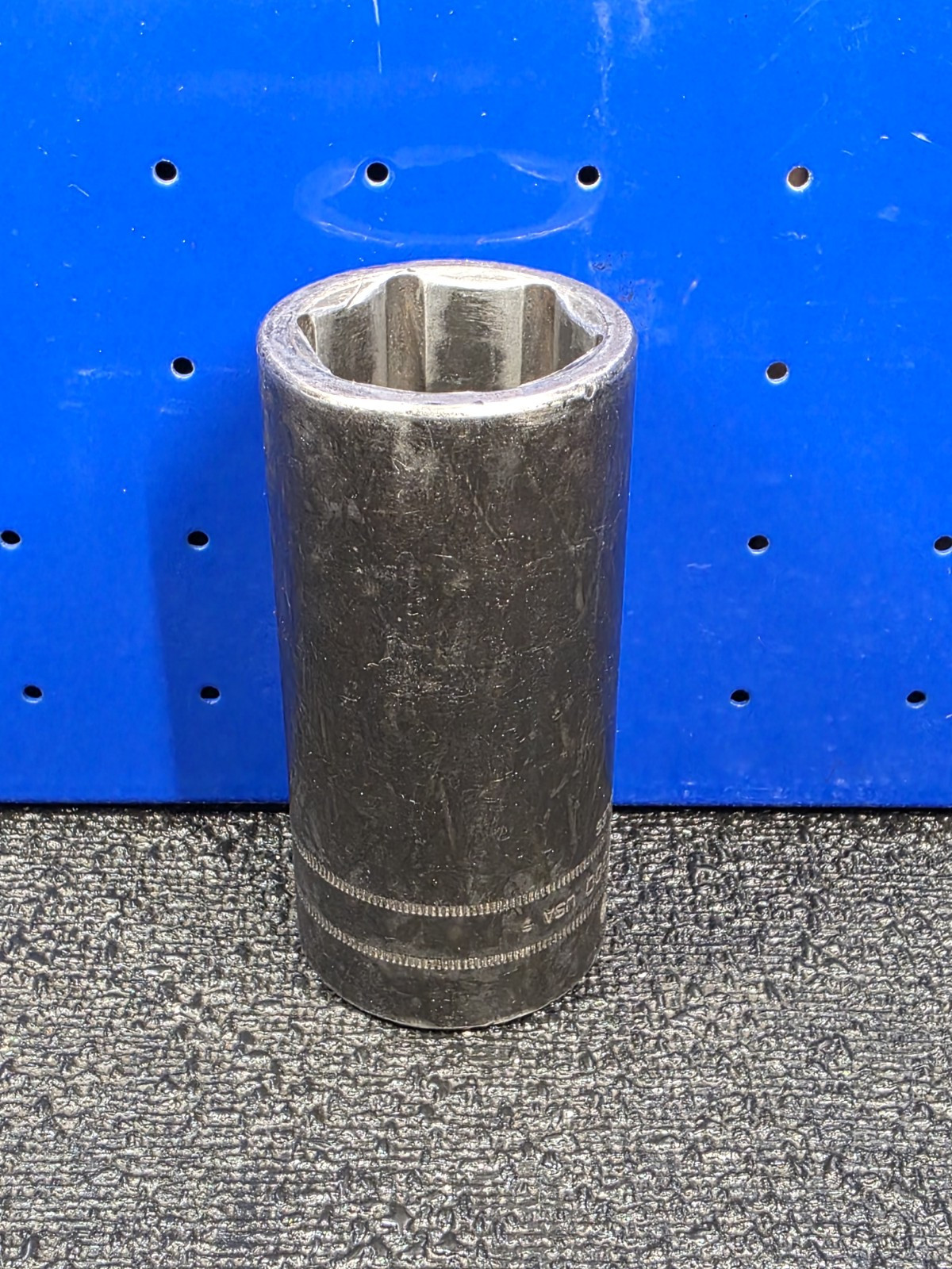 Snap-on Tools SIMM300 30mm 1/2″ Drive Metric DEEP 6-Point Impact Socket
