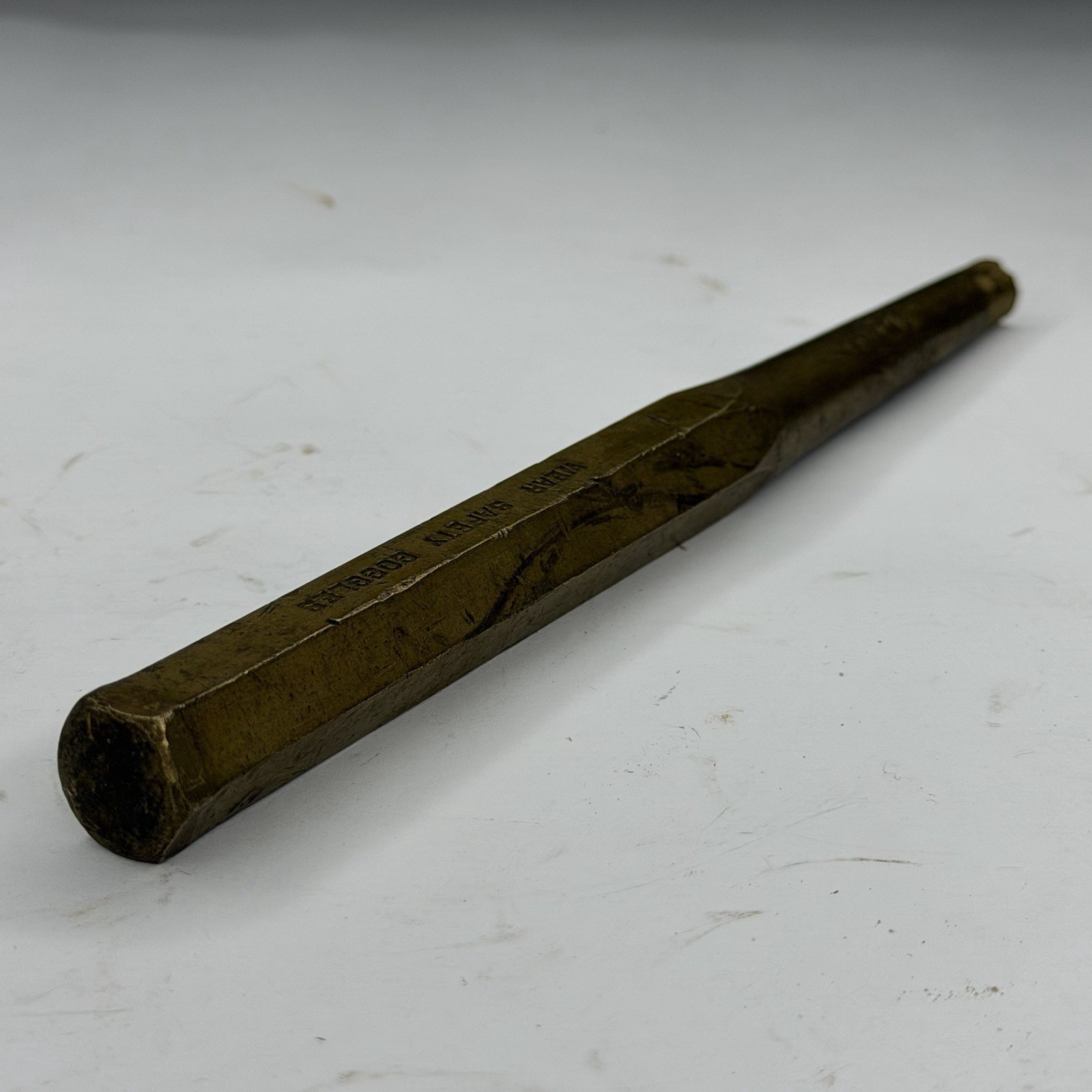 MAC Tools SMP12B USA 7″ Long Tapered Non-Sparking Bronze Starter Pin Punch