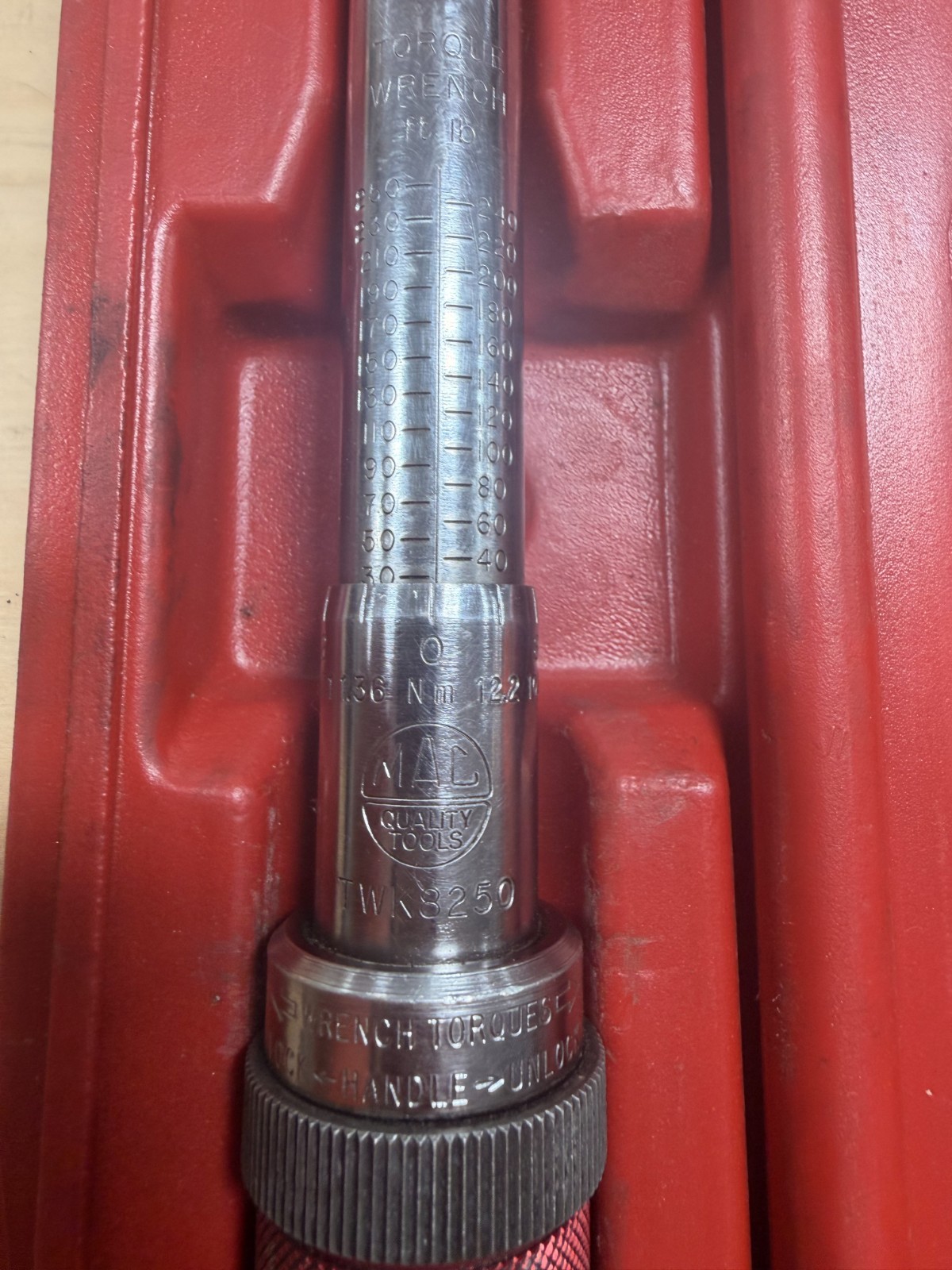 MAC Tools USA 1/2″ Drive TWK8250 Torque Wrench Ratchet, 250 FT LB w/ NM & Case