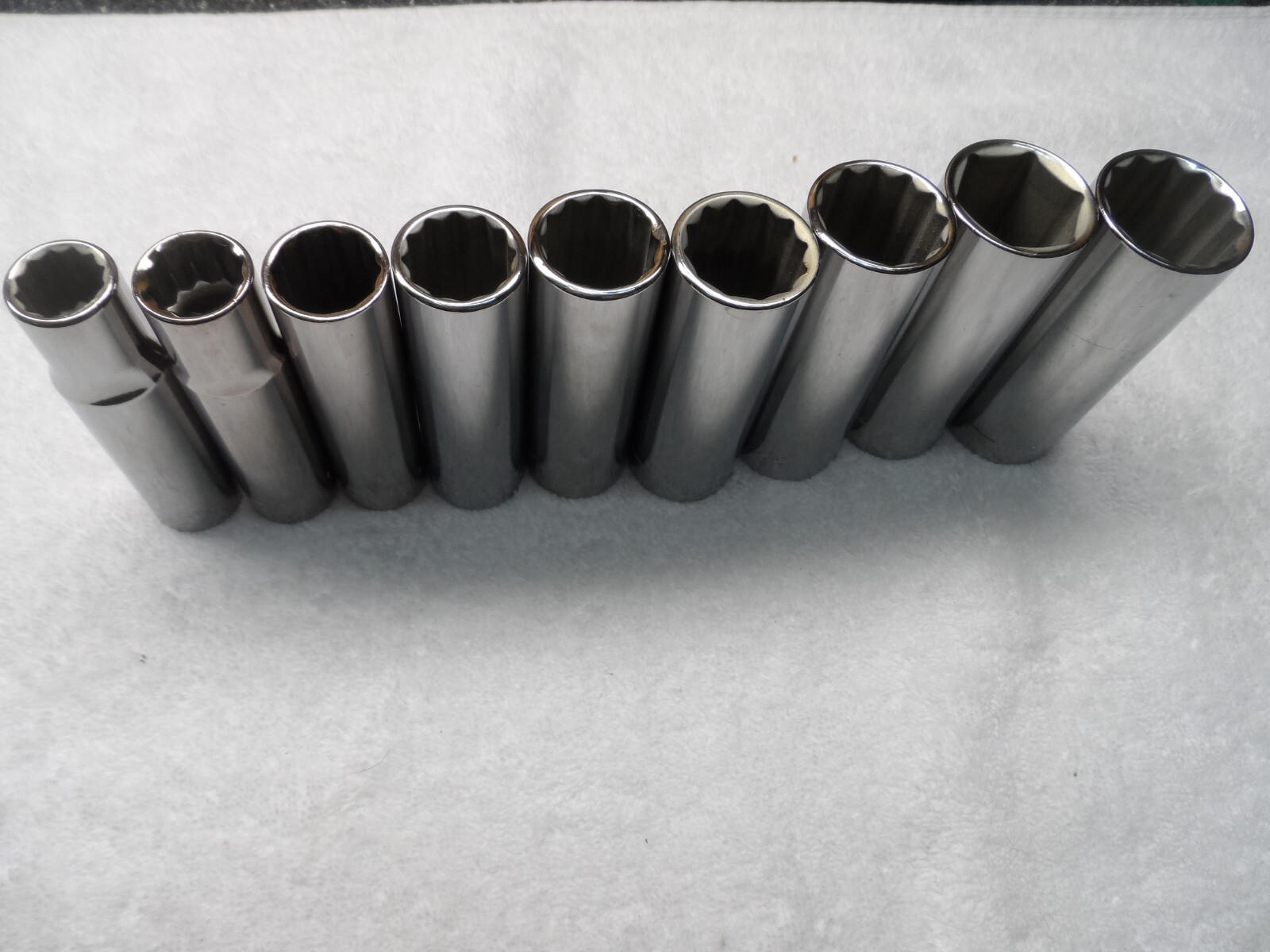 Craftsman 1/2″ Drive SAE Deep Socket Set, NOS USA, 12pt 6pt – 9 pcs (1/2″ to 1″)