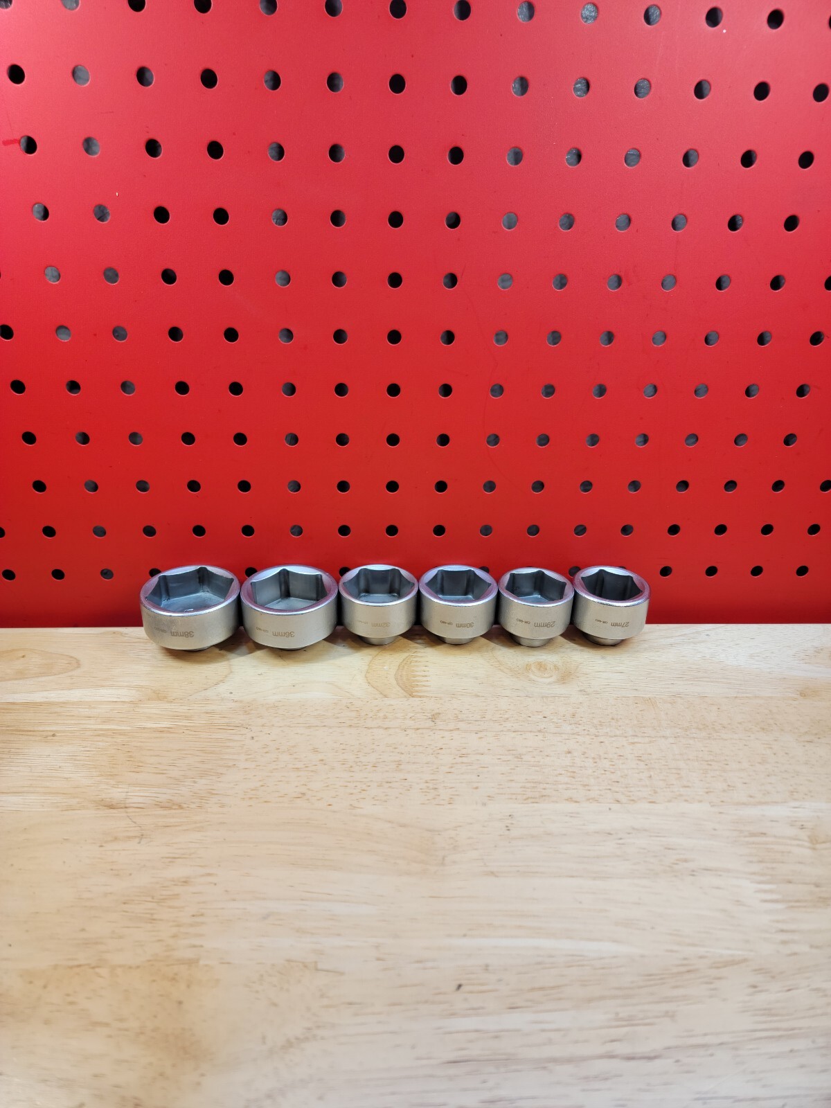 3/8″ Drive 6-Piece Oil & Fuel Filter 6-Point Socket Set 27 29 30 32 36 38