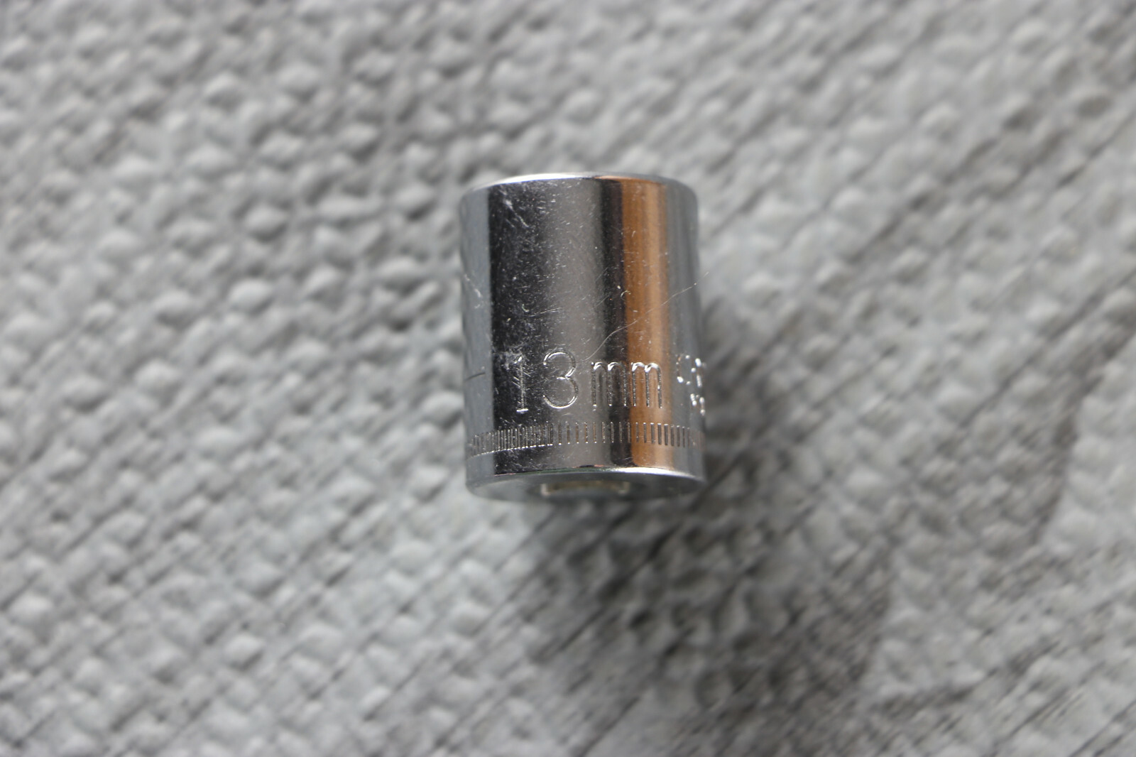 Craftsman 13mm Metric 1/4» Drive 6 Point Shallow Socket -V- 43514 USA