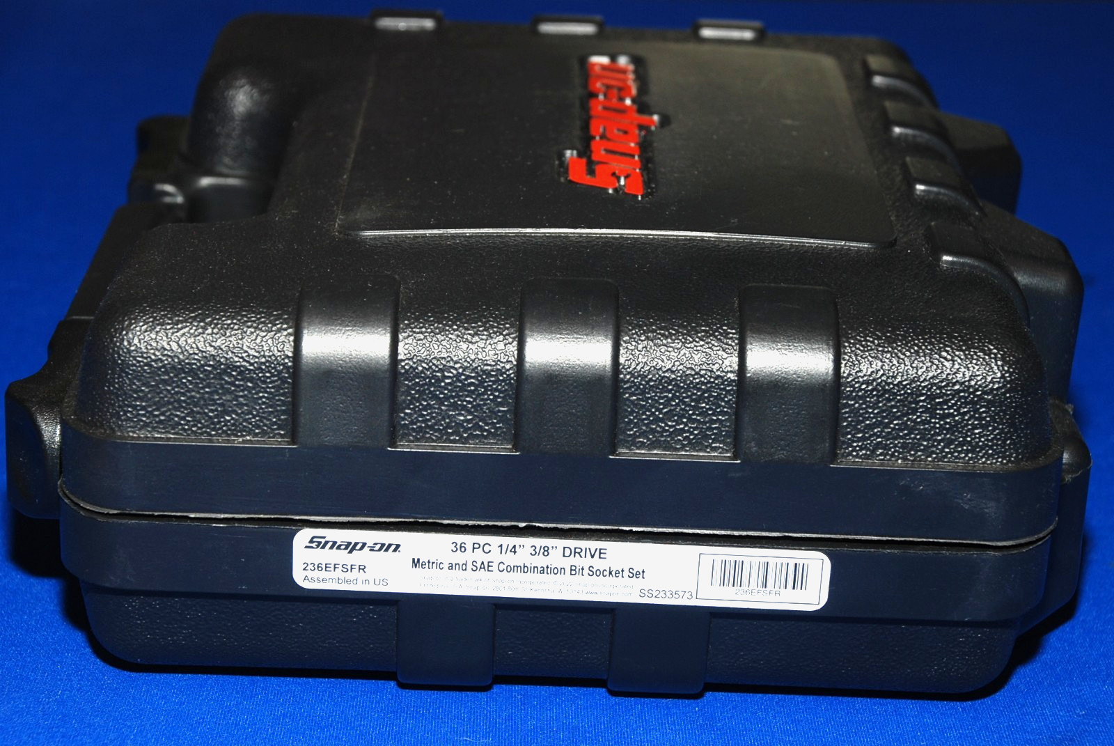Snap-on NEW 36 Piece 1/4″ & 3/8″ Drive Metric & SAE Combination Bit Socket Set