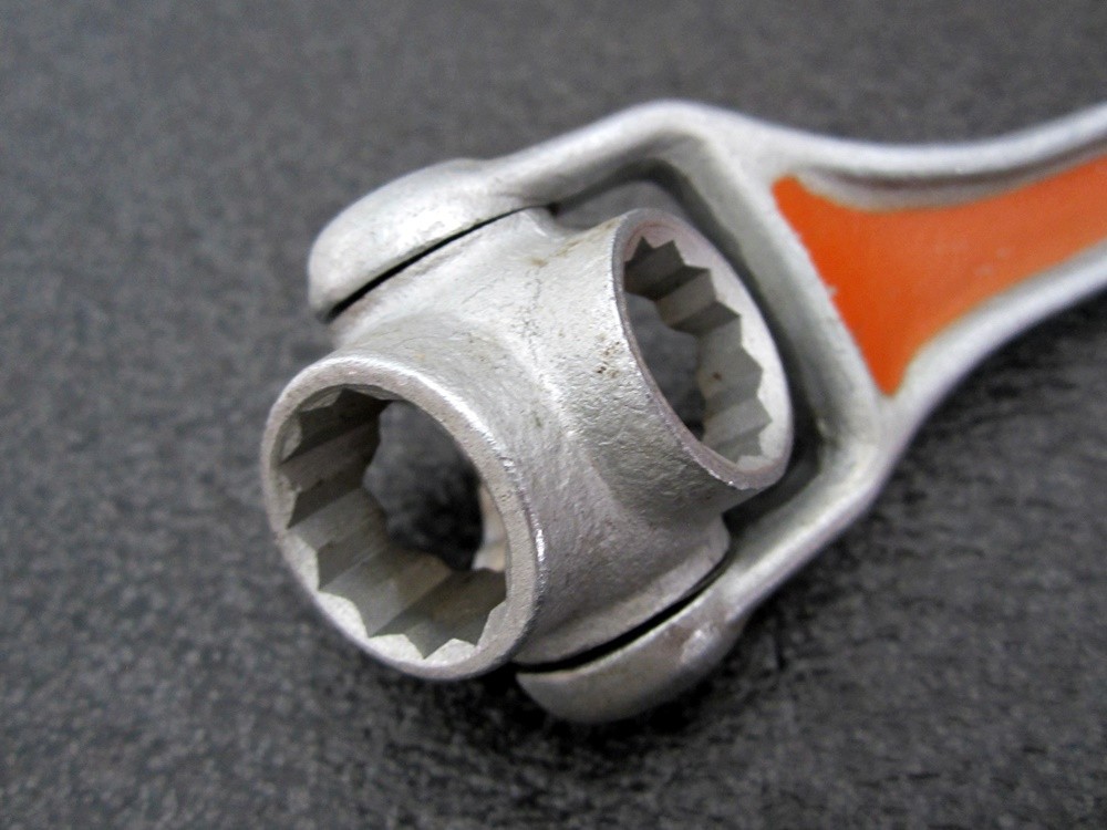 Vintage J.H. Williams Multisocket Dog Bone Wrench No. 1999 Made in USA
