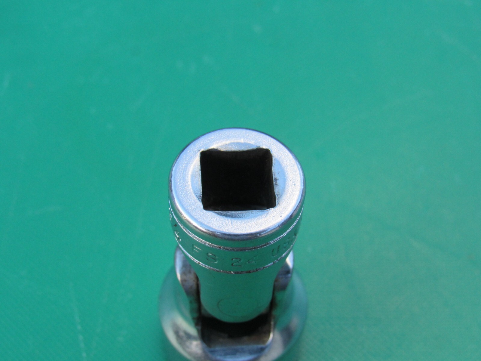 SNAP ON FS24 3/4″ 6 POINT 3/8″ DRIVE SAE SHALLOW UNIVERSAL SWIVEL SOCKET 3/4 «