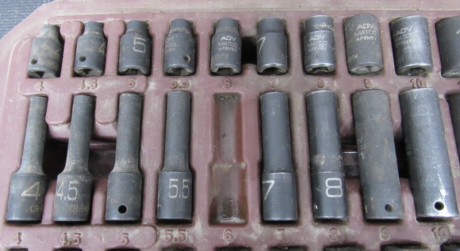 Matco SAP486V 48pc 1/4″ Metric/SAE 6pt ADV Standard/Deep Impact Socket Set READ