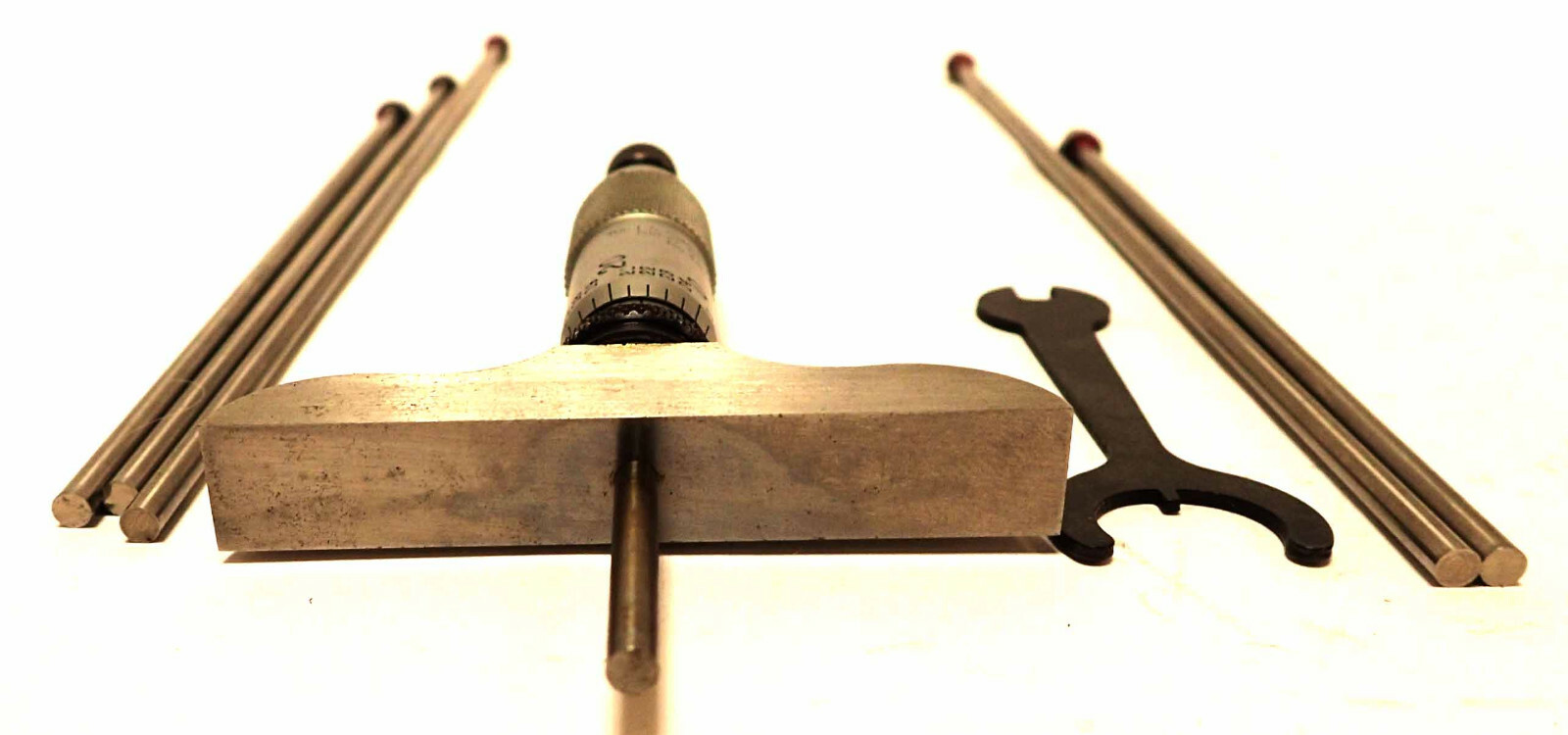 STARRETT 440 SERIES 150RL DEPTH MICROMETER SET, RANGE 0-225MM!