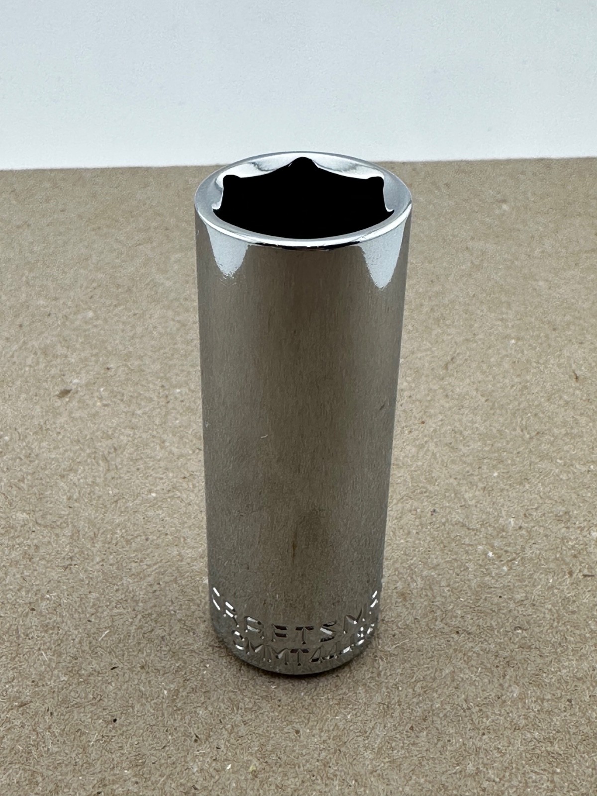 CRAFTSMAN 17MM – CMMT44434 – 6 POINT – 3/8″ DRIVE – DEEP SOCKET. 264A