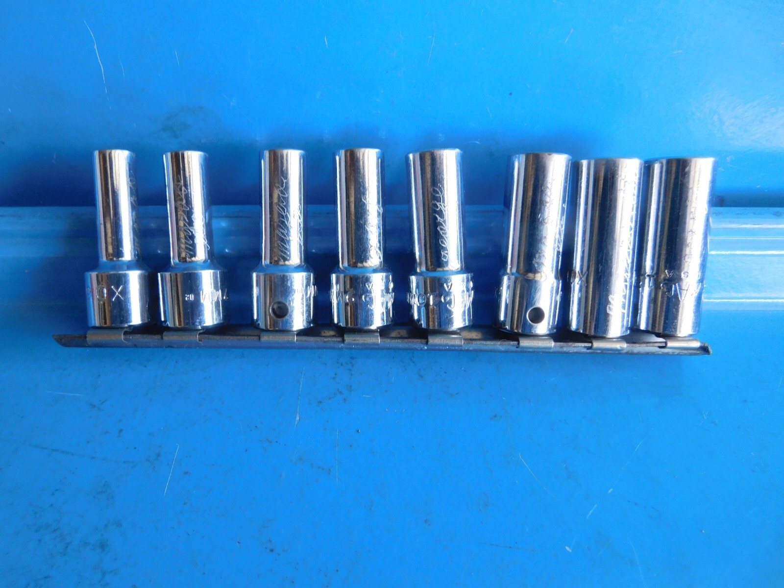 USED,MAC TOOLS » 6MM THRU 13MM » SEMI DEEP (INTERMEDIATE) 3/8 IN. DR. SOCKETS