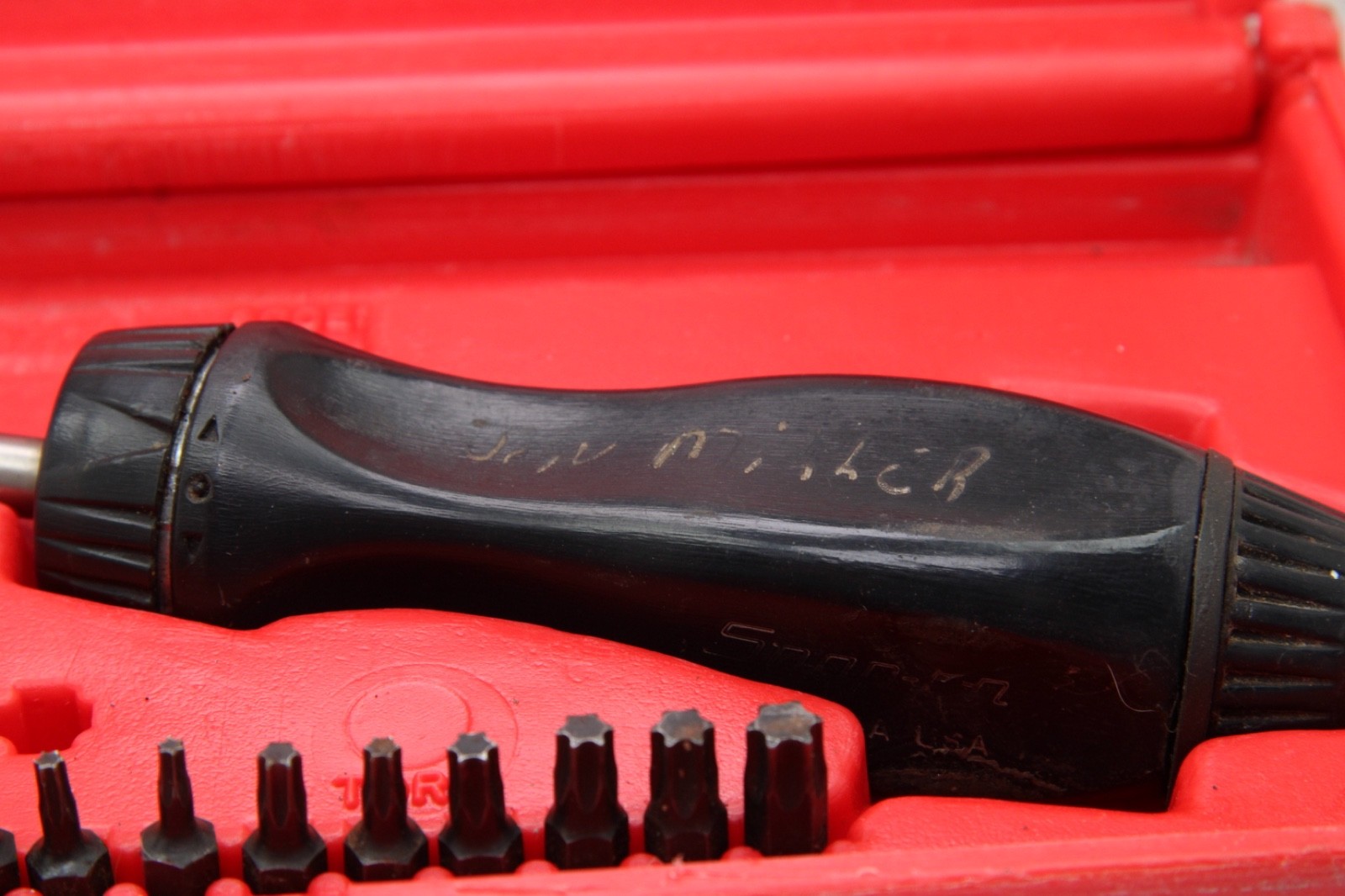 Snap On SSDMR220 22 Piece Ratcheting Screwdriver Set w/Red Case USA