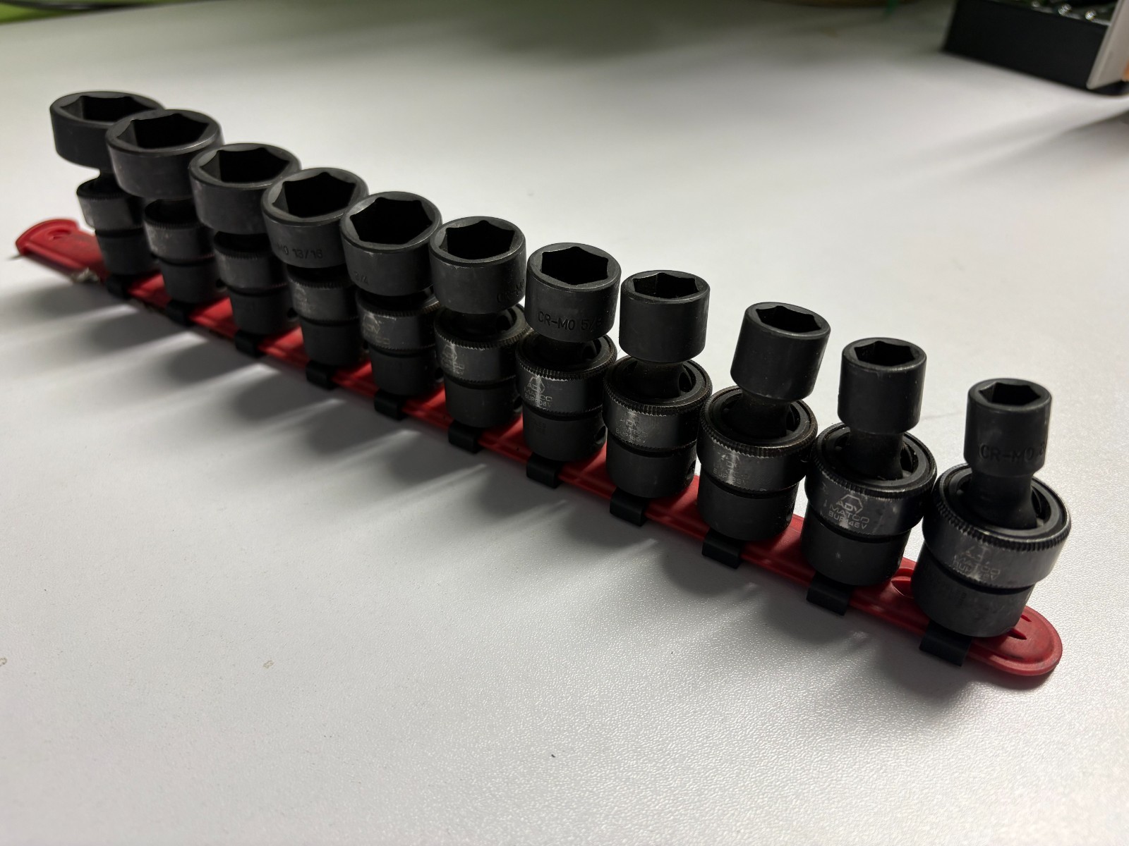 12pc Universal Impact Socket Set MATCO (SBUP126V) 3/8 Drive SAE 6pt ADV