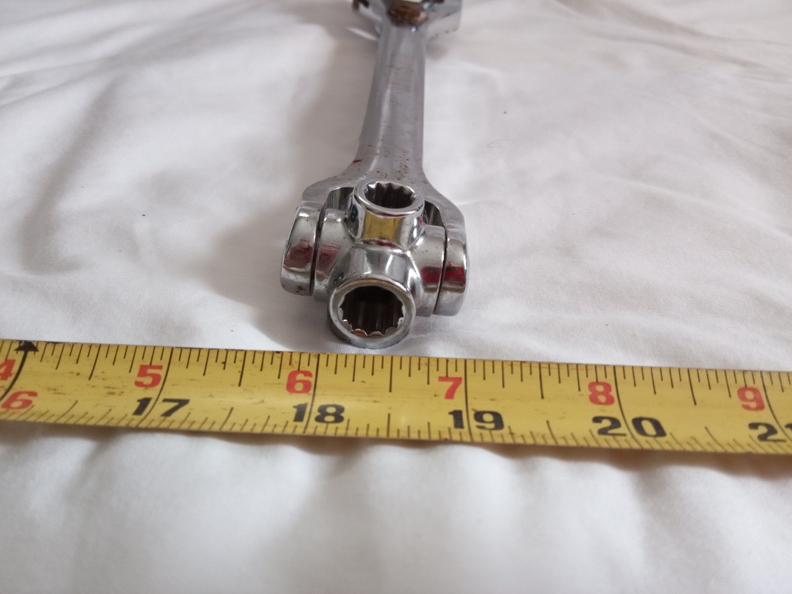 JOBSMART 8 in 1 Multi Socket Tool Dog Bone Wrench Adjustable Mechanic.