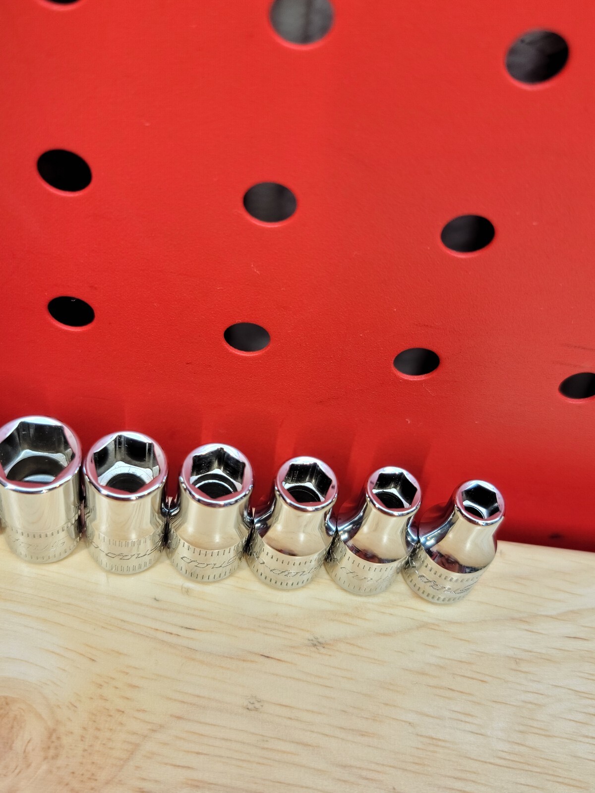 Snap-on Tools 112TMMY 5mm-15mm NICE 12-Piece 1/4″ Drive 6-Pt Shallow Socket Set