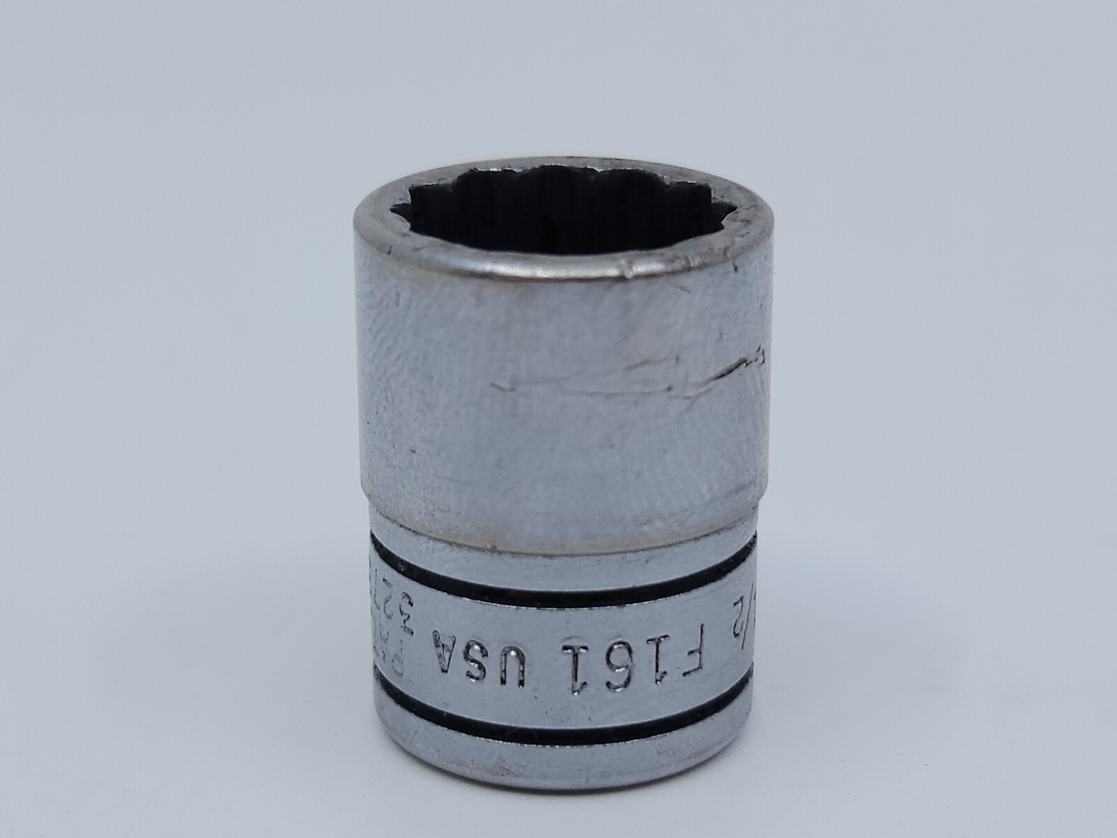 Snap On Tools 3/8″ Drive 1/2″ Shallow 12pt SAE Socket F161 USA