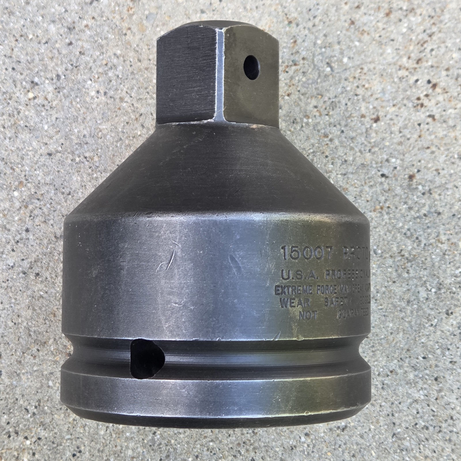 Proto J15007 15007 1-1/2″ Female x 1″ Male Impact Socket Adapter