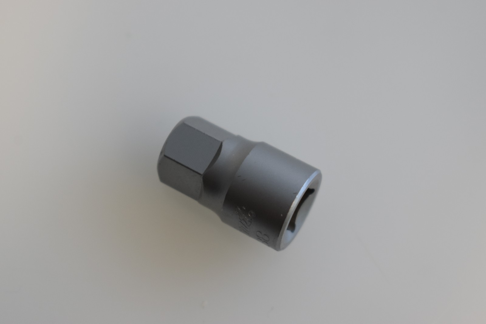 Blue Point BLPTHS1438 3/8″ Stubby Tamper Resistant Hex Bit Socket 1/4″ Drive