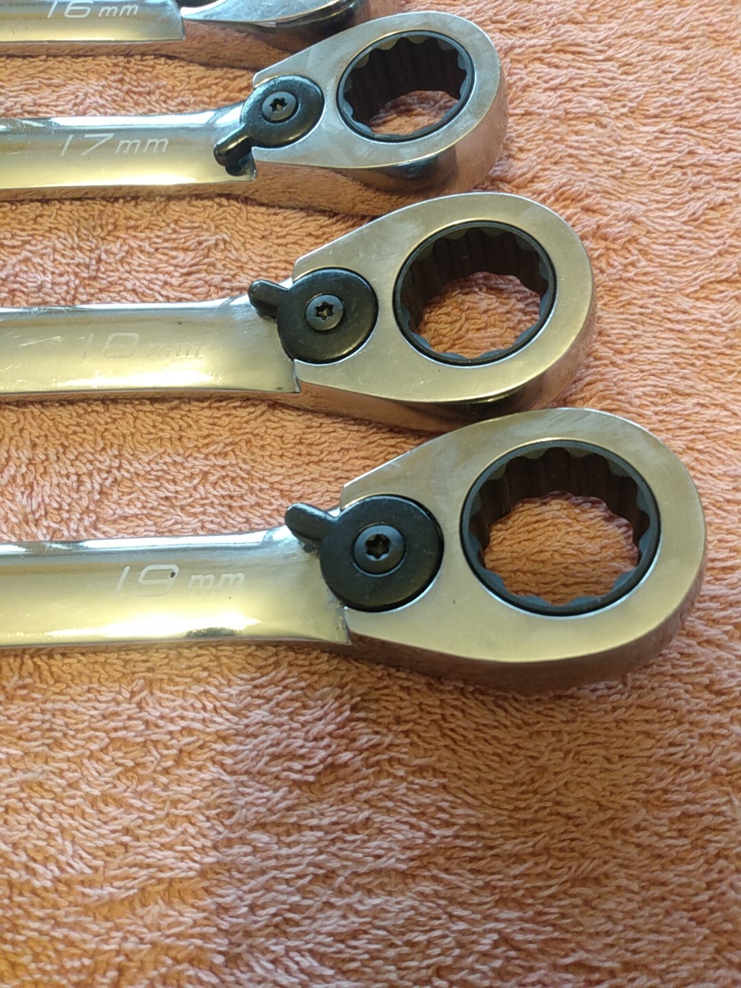 Blue Point By Snap On Tools 16 17 18 And 19 Mm Reversible Combination Wrenches