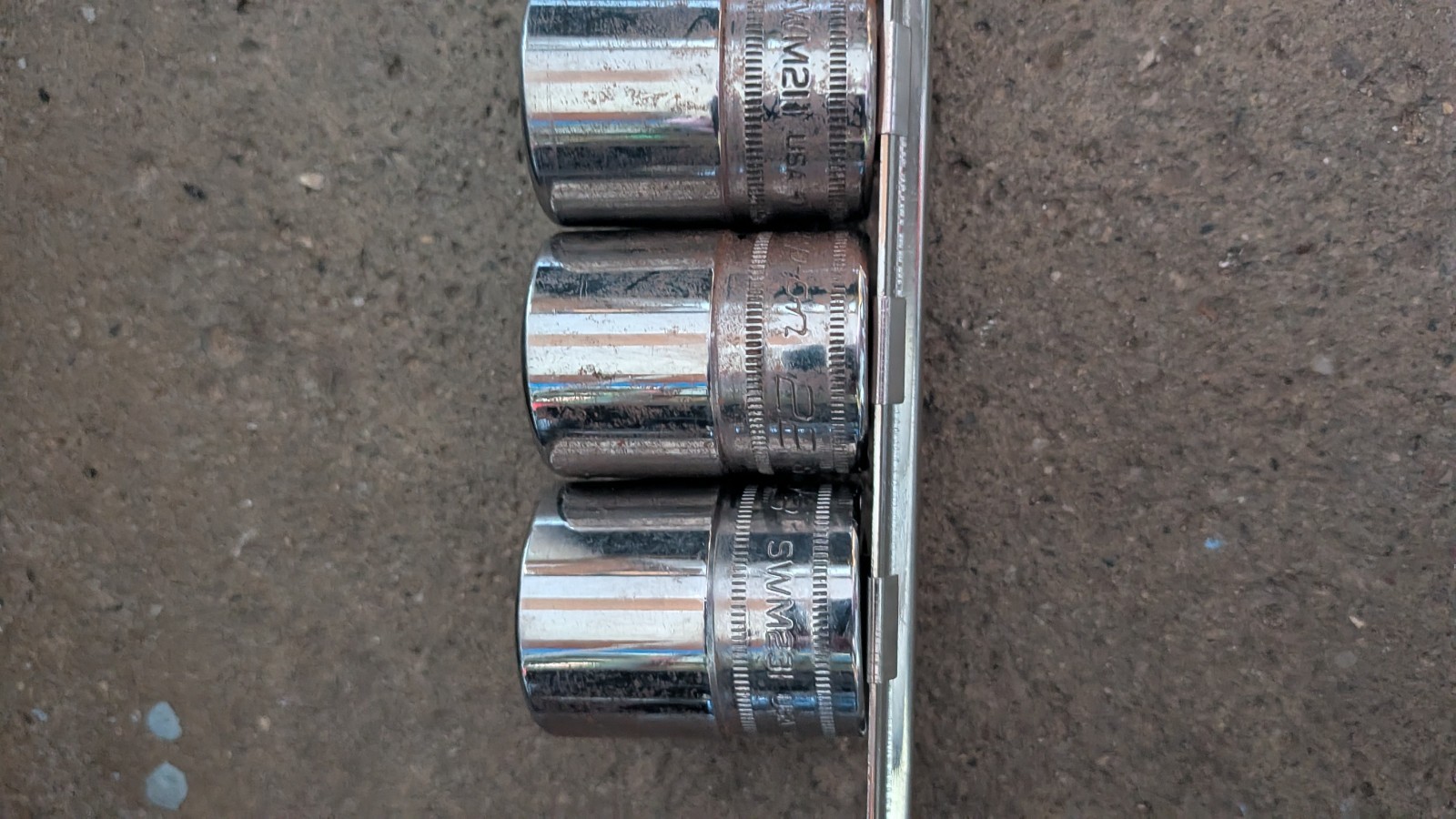 13 Snap-on Socket Set 1/2″ 23mm 22 21 20 19 18 17 15 14 13 12 11 10 Metric 12pt