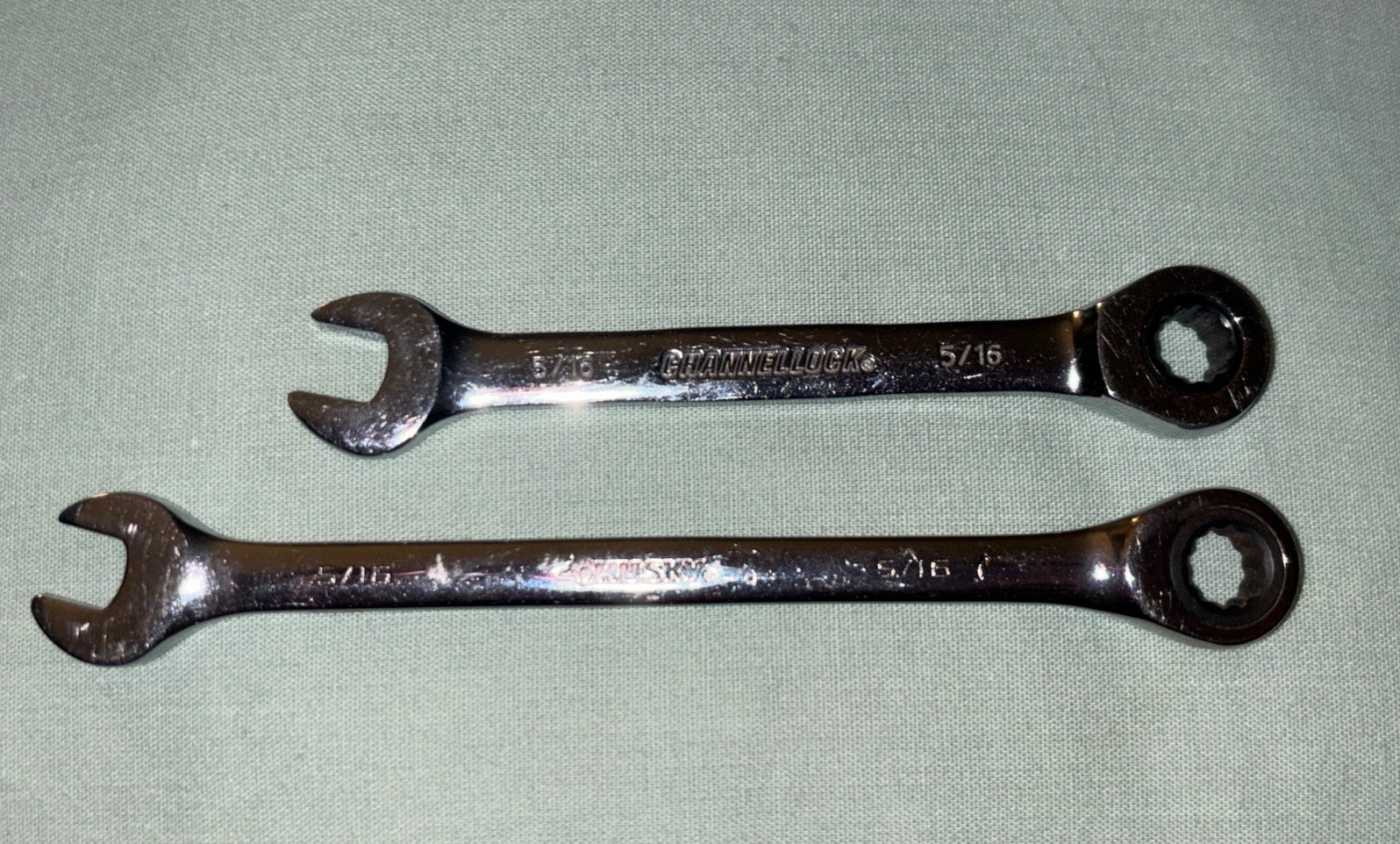 Set Of Husky & Channellock 5/16 Standard 12 Point Ratcheting Combination Wrench