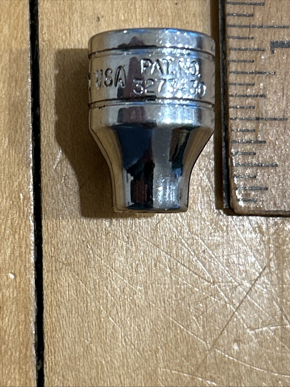 Snap On 3/8″ Drive 1/4″ Shallow 12pt SAE Socket F081 Patent No. 3273430 USA Made