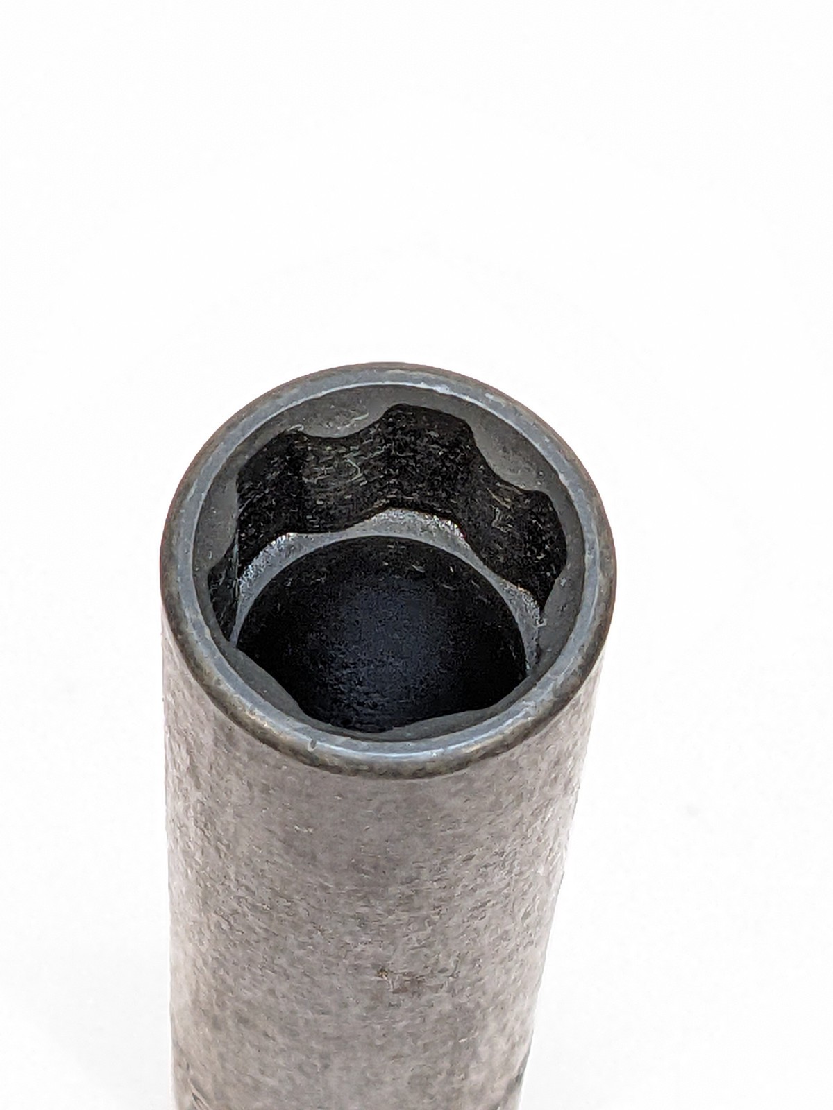 Snap on Tools Surface Drive Socket 5/8″ Deep Surface Drive Power Socket DTS20A