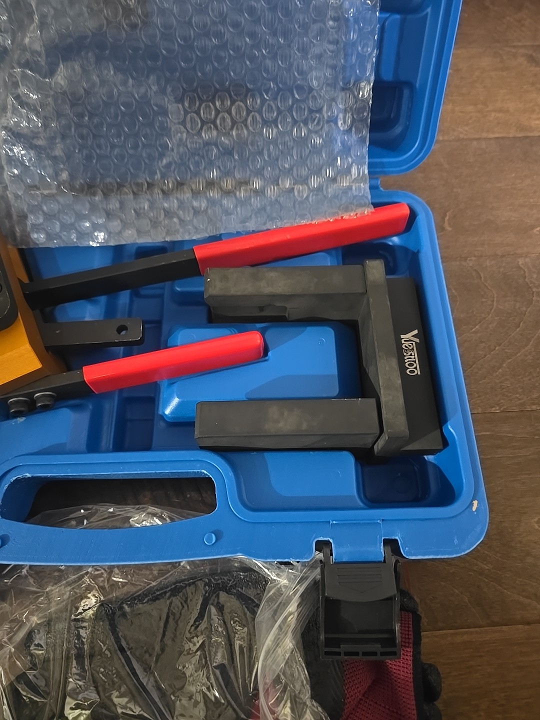 Yuesstloo Valve Pressure Spring Installer Remover Plier Kit Compatible with BMW