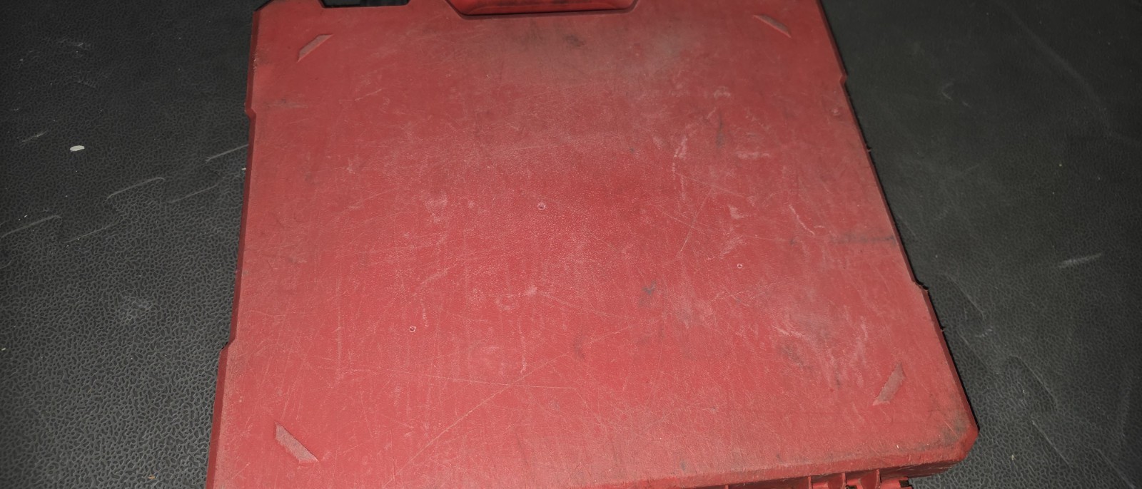 MILWAUKEE 48-22-9008 3/8 in. Drive SAE/Metric Set USED BROKEN RATCHET