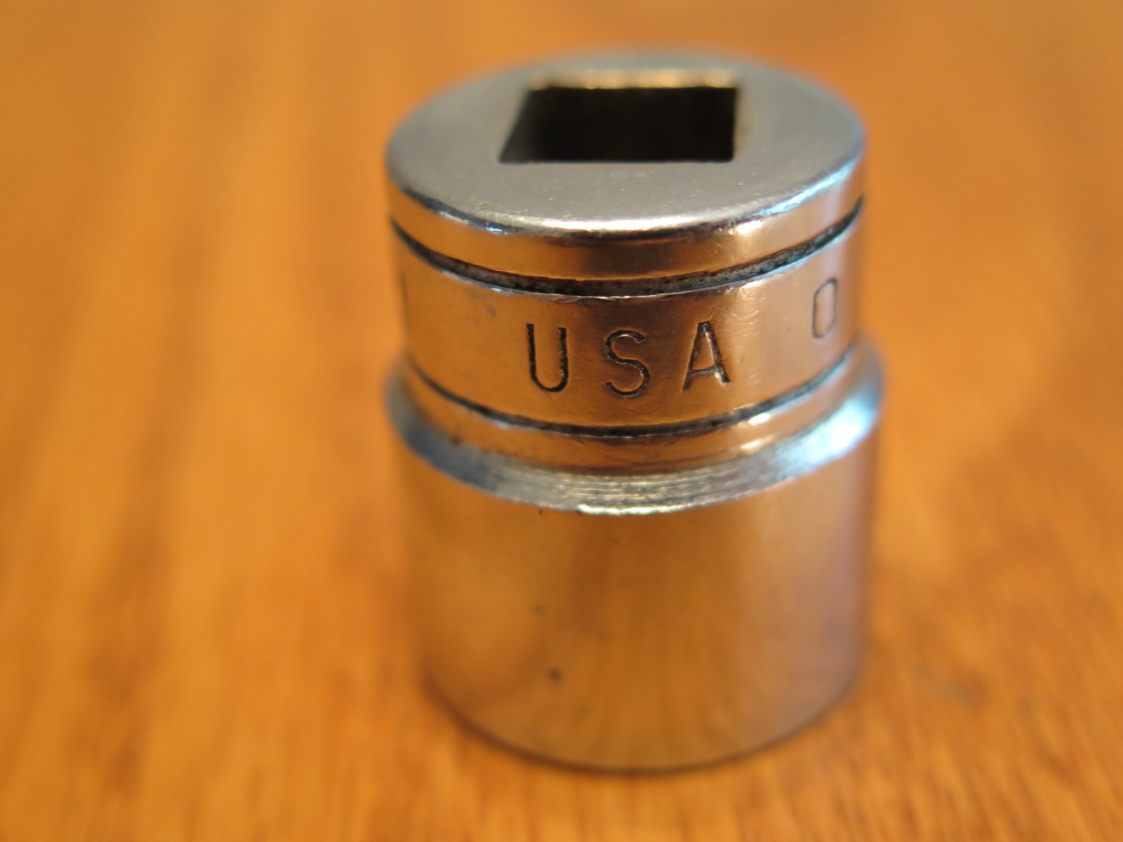 Snap-on F221 11/16″ Shallow Socket 3/8″ Drive 12pt SAE Chrome USA Snap On Tools