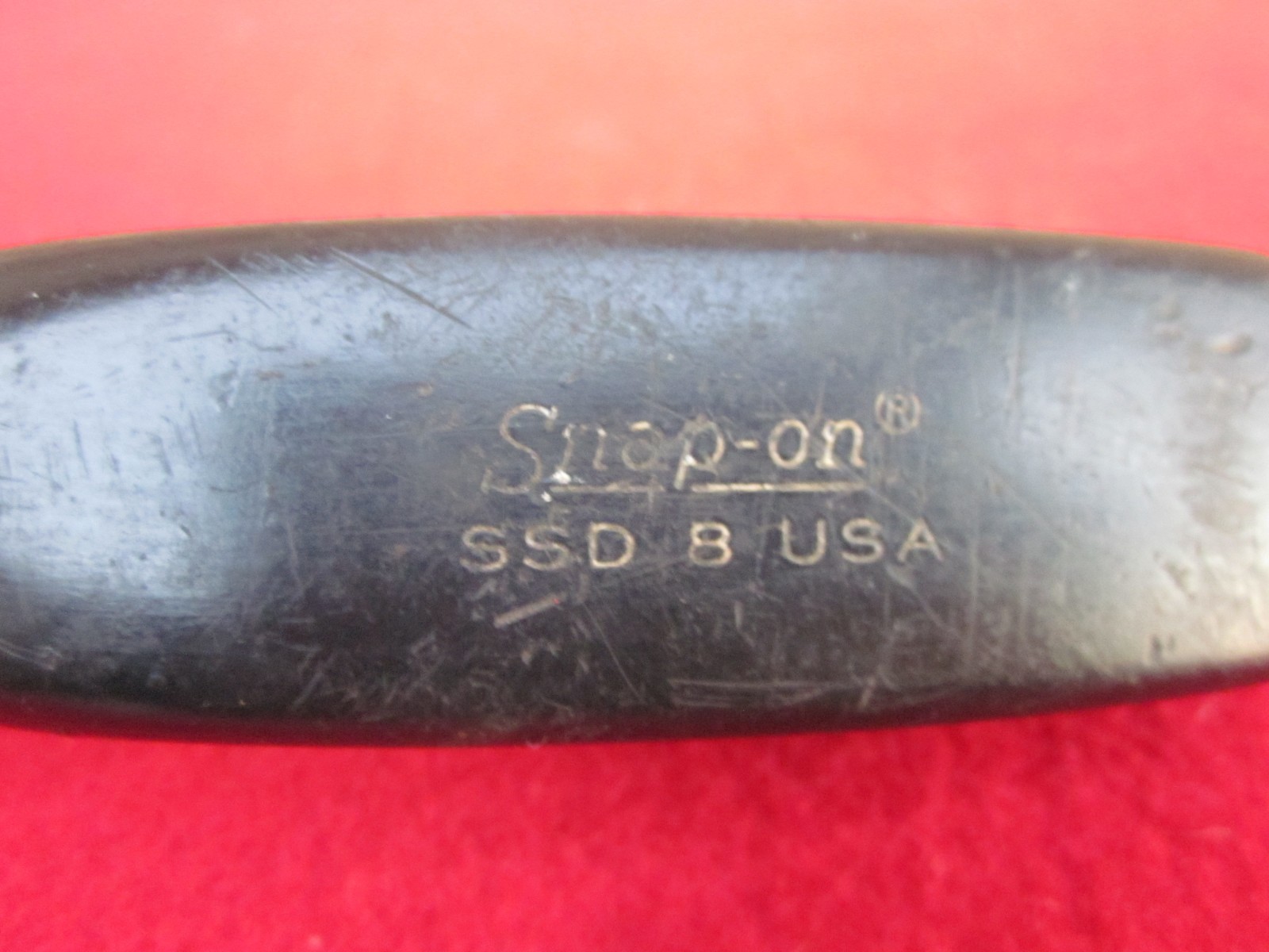 Snap-on Tools 12.5″ Long Black Hard Handle Flat Head Screwdriver SSD8