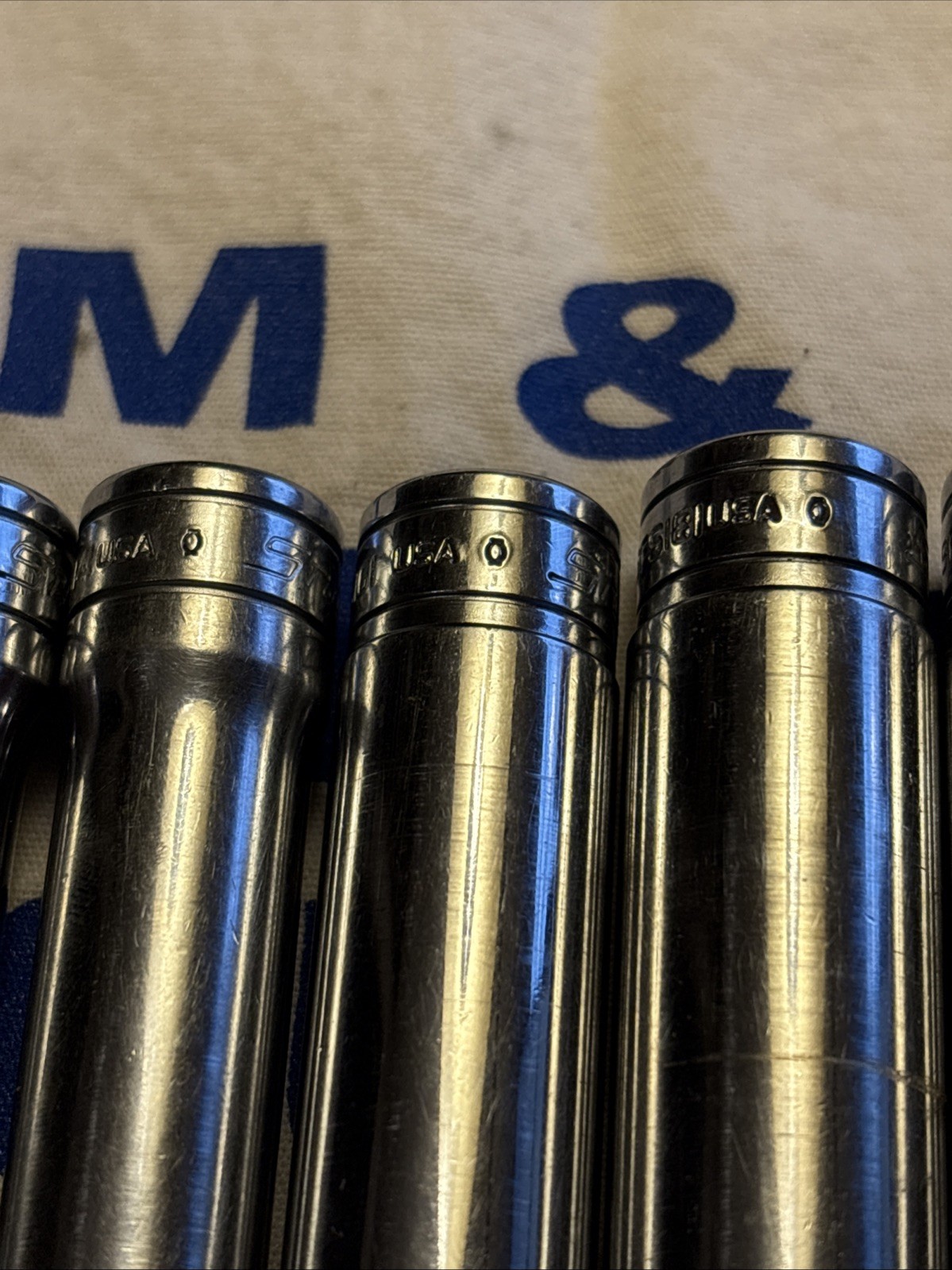 Snap-on Tools USA 3/8″ Drive 6pt 9pc SAE Deep Chrome Socket Set 211SFSY