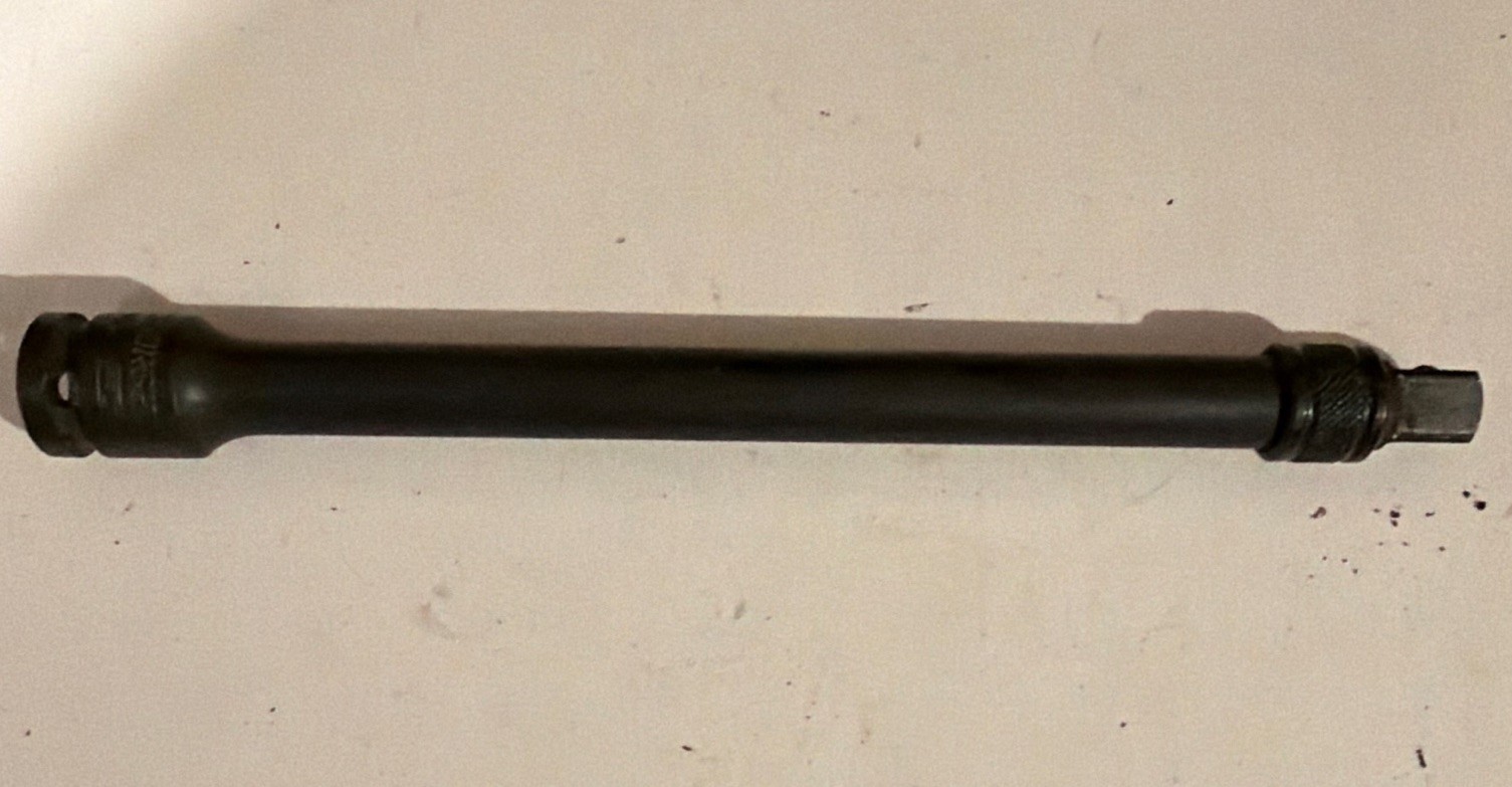Pittsburgh 10 In Long1/2 In Drive Extention PartCR -MO With 3/4 In Dr Adaptor