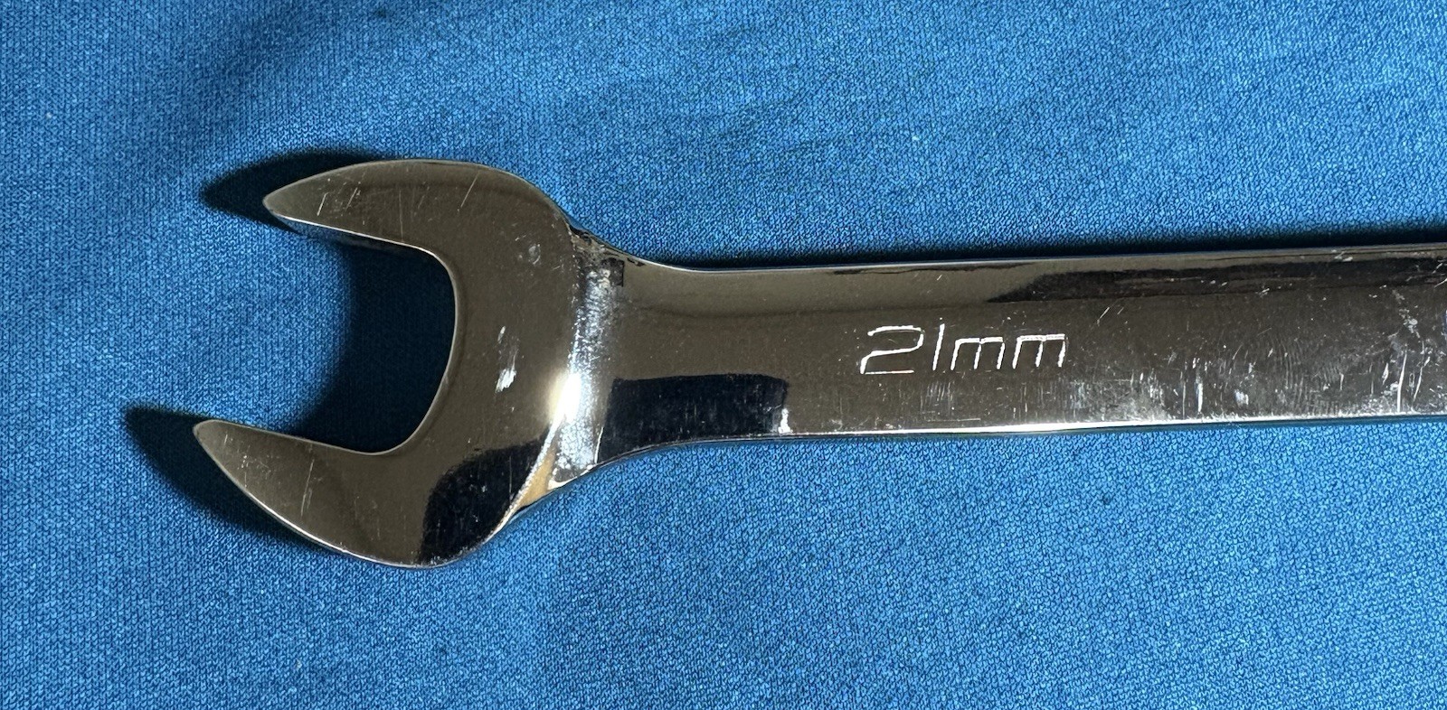 Snap-On ™ Tools USA 21mm Metric Standard 12 Point Chrome Combo Wrench OEXM210B