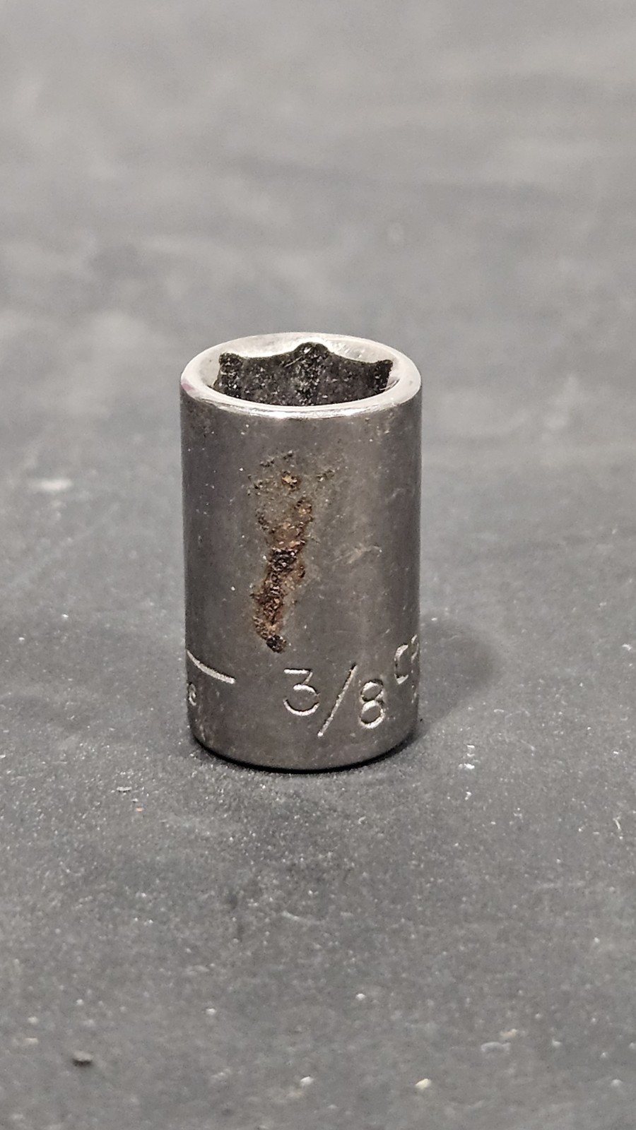 Craftsman USA 3/8″ Socket 6 Point 1/4″ Drive G2D 34596 Easy Read