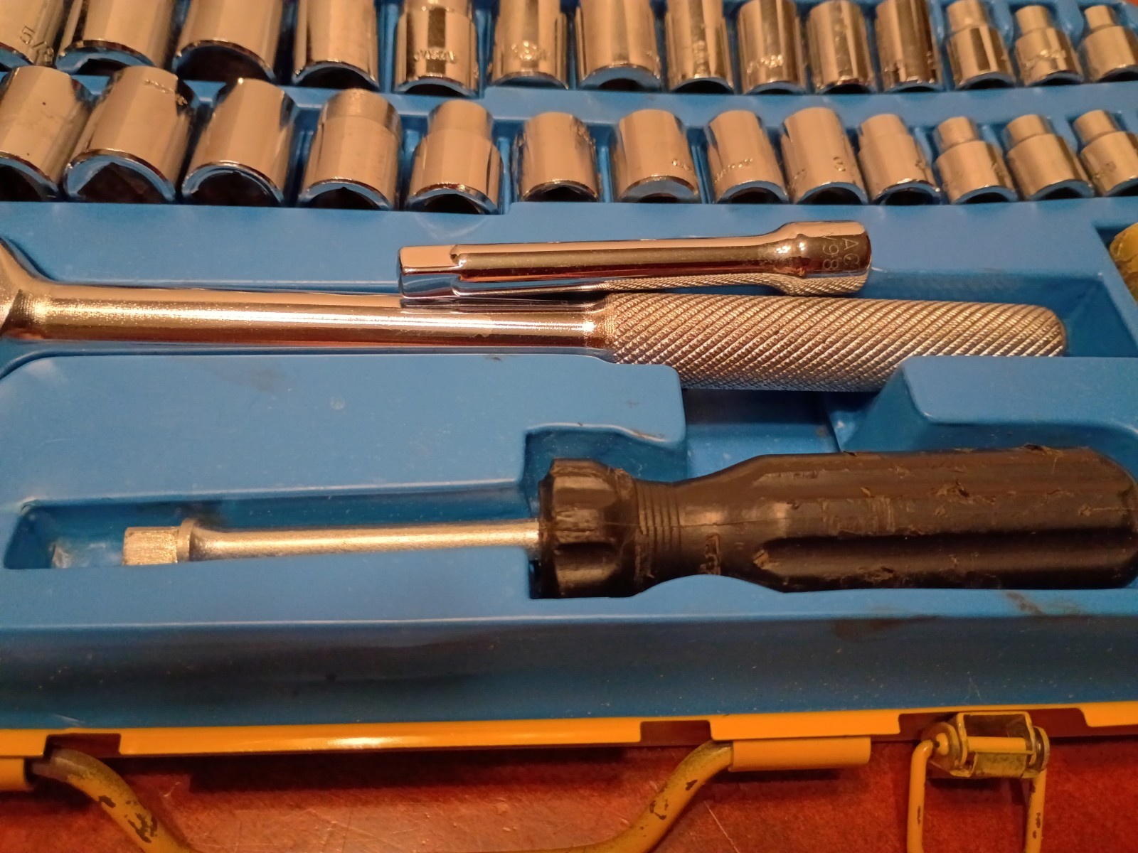 1978 Royal Tools 40 Piece SAE & Metric Ratchet Socket Vtg Tool Set No. 275 Japan