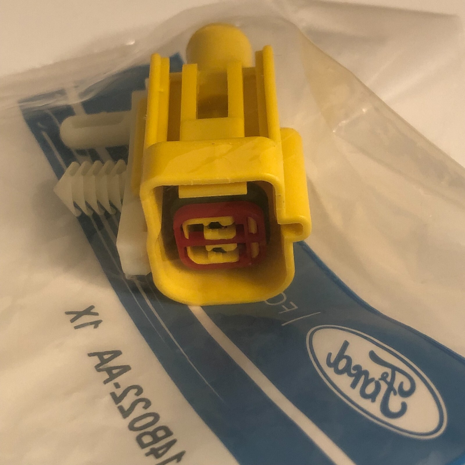 FORD Genuine OEM XF2Z-14B022-AA SRS Side Bag Light Eliminator Resistor Connector