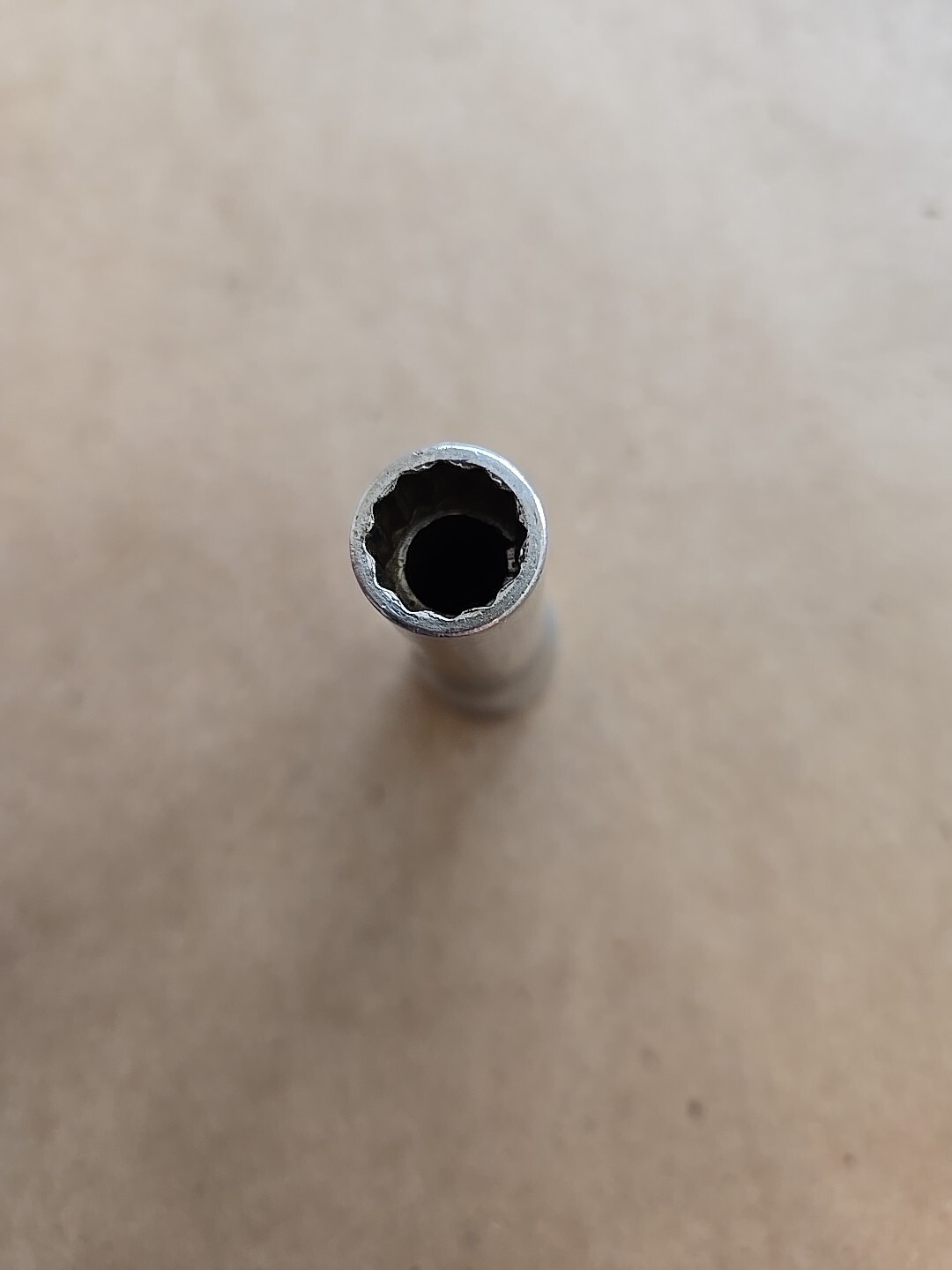 Snap On 3/8″ Drive 3/8″ 12PT Deep Chrome Socket SF121