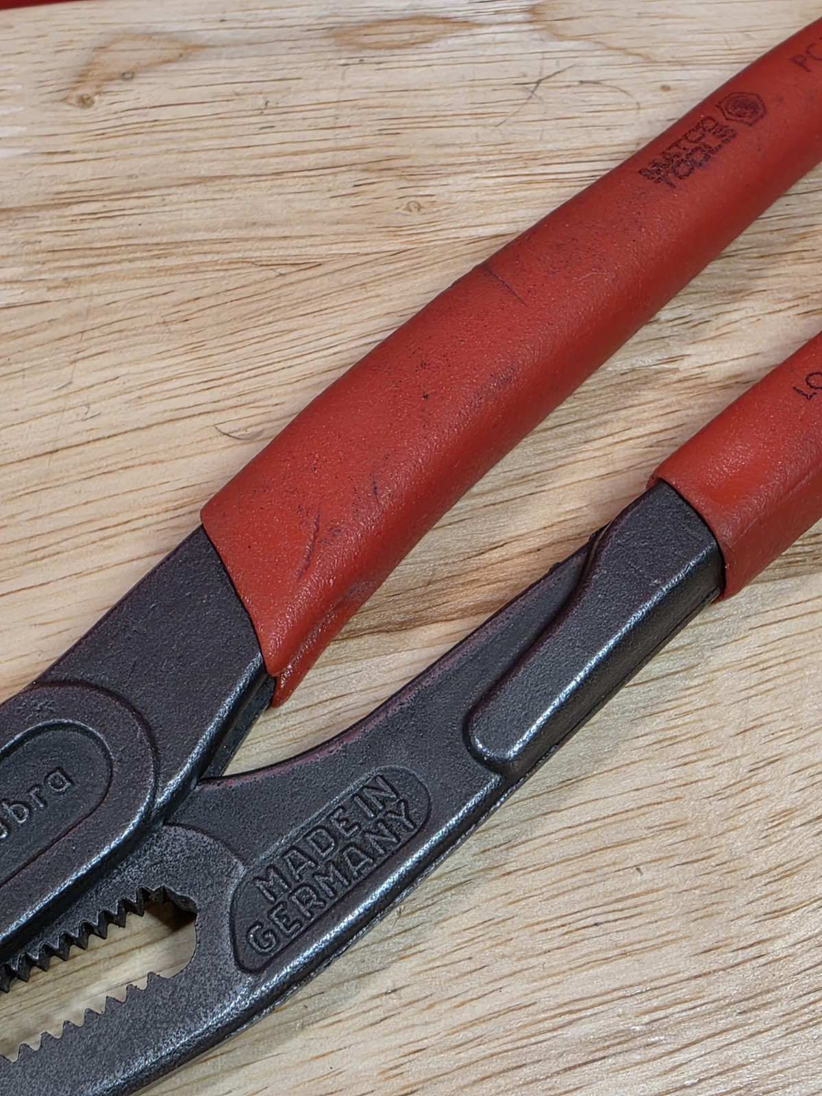 Matco Tools 12″ Pliers Knipex Cobra PC12 Germany Vanadin Red Handle