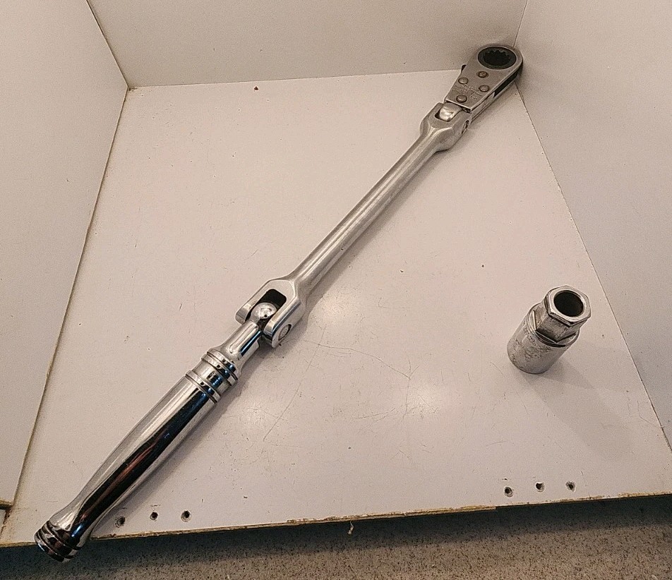 SNAP ON WAM-18FL 18mm Double Joint Flex Ratchet 18-Inches Long USA