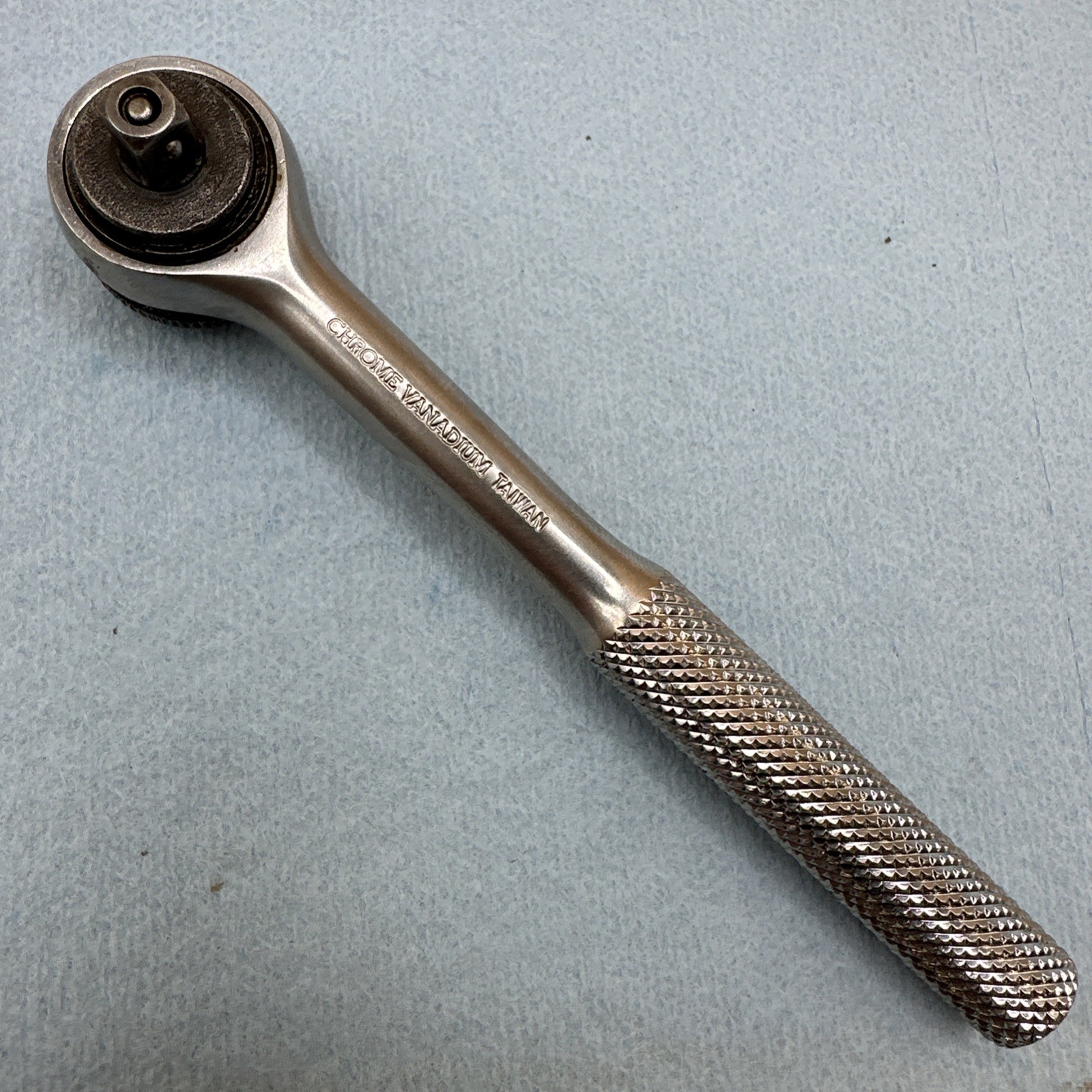 KTool International 1/4” Drive Round Head Ratchet With Quick Release 21091