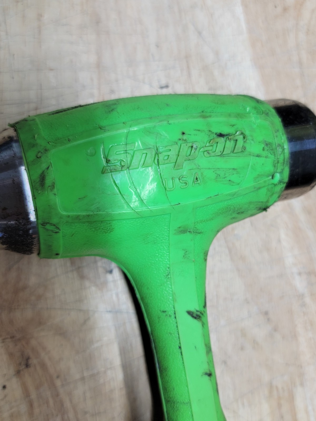 SNAP-ON HBBD32, 32oz Ball Peen Soft Grip Dead Blow Hammer Green USA MADE SNAPON