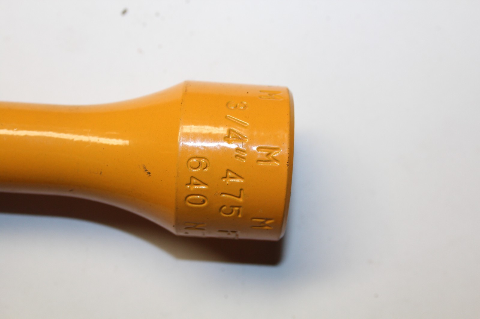 HEAVY DUTY 3/4-in Drive 10-in Socket Extension YELLOW 475 & 175 FT LBS 640 N.M.