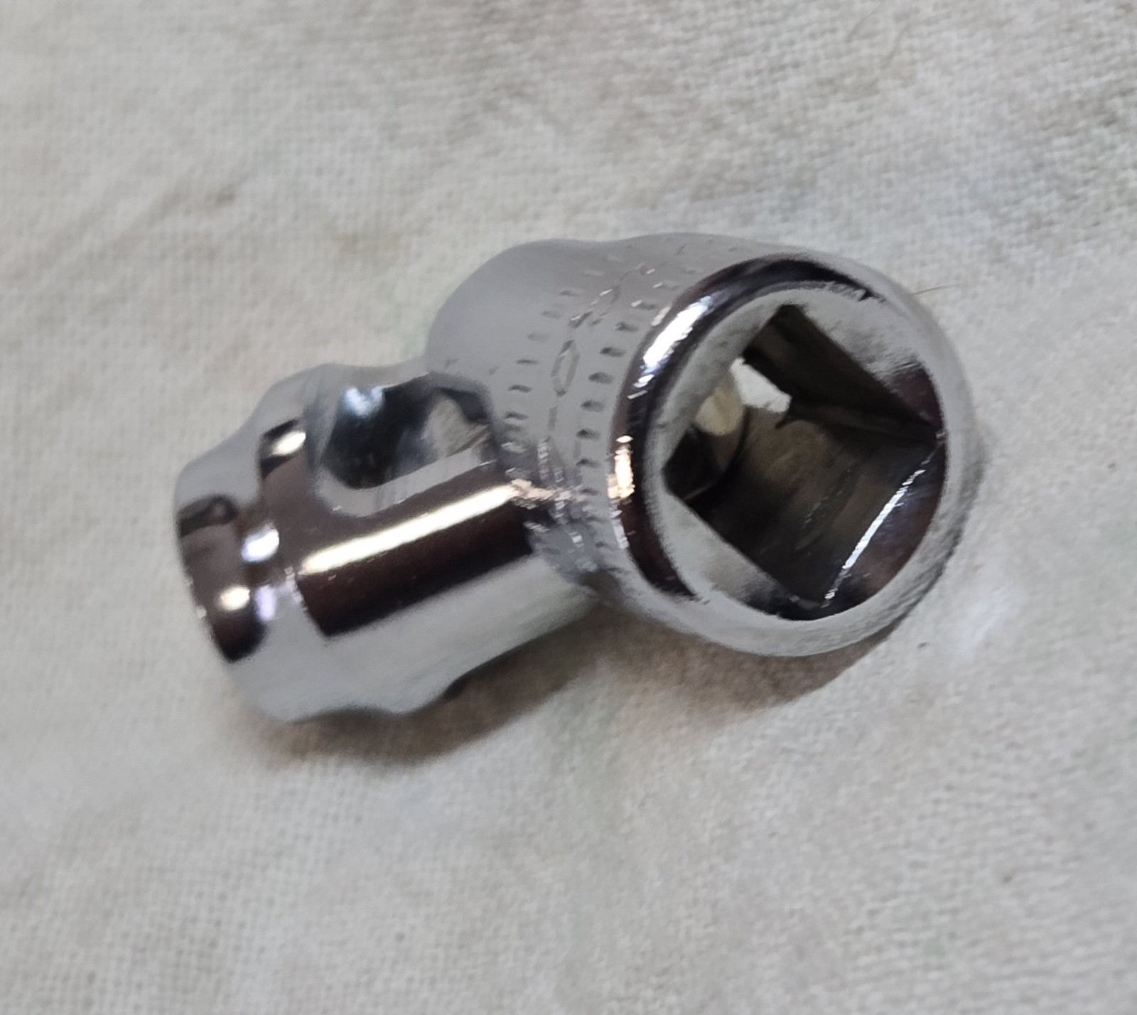 NOS New Snap-On 1/4″ Drive, 6mm, 12 point, Swivel Socket ~ Snap On part # TMUM6