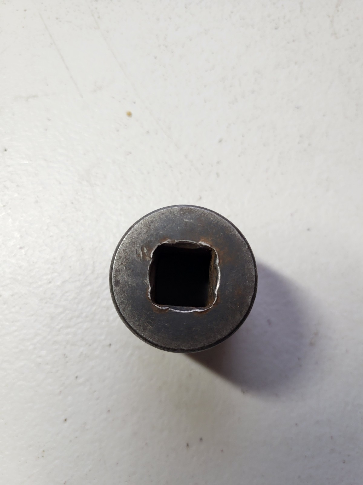 Snap-On USA 1/2″ Drive 7/8″ 6-point Shallow Impact Socket P280 Good Condition