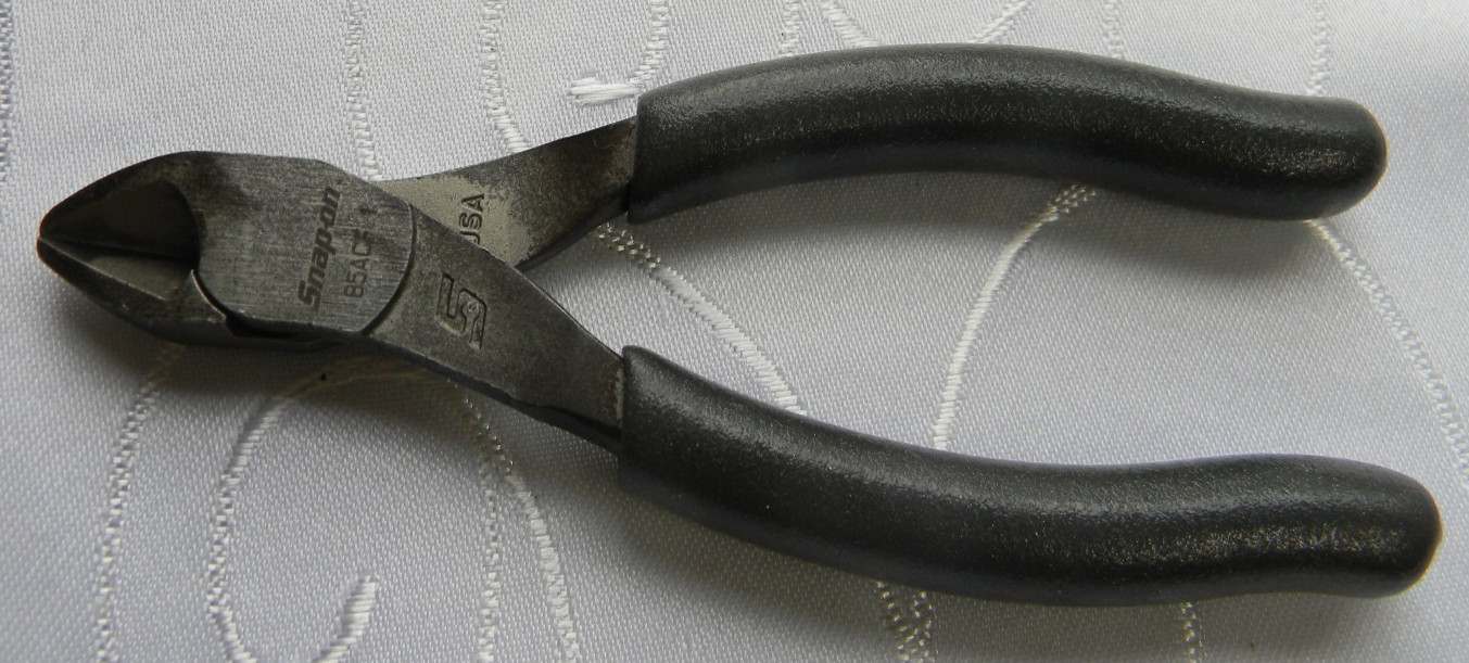 SNAP-ON 5″ LONG DARK TITANIUM VINYL GRIP VECTOR EDGE DIAGONAL CUTTER #85ACF